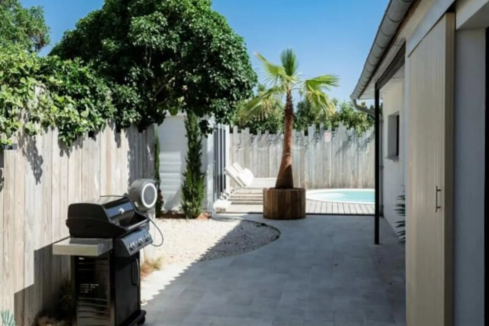 Résidence La Perle Rose Villa Standing 5 &eacute;toiles Avec Piscine Jacuzzi Et Superbe Vue-Niet-getagd