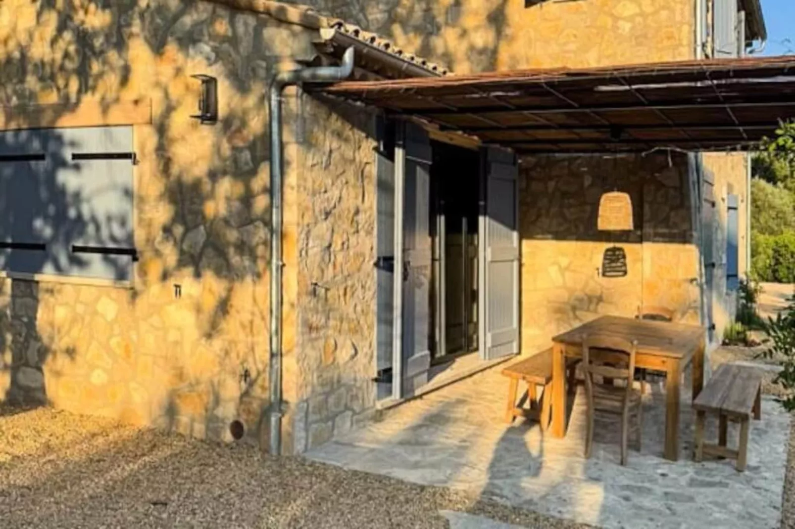 Authentique Mas Proven&ccedil;al Avec Piscine Et 2 Chambres &ndash; C&ocirc;te D&rsquo;azur-Niet-getagd