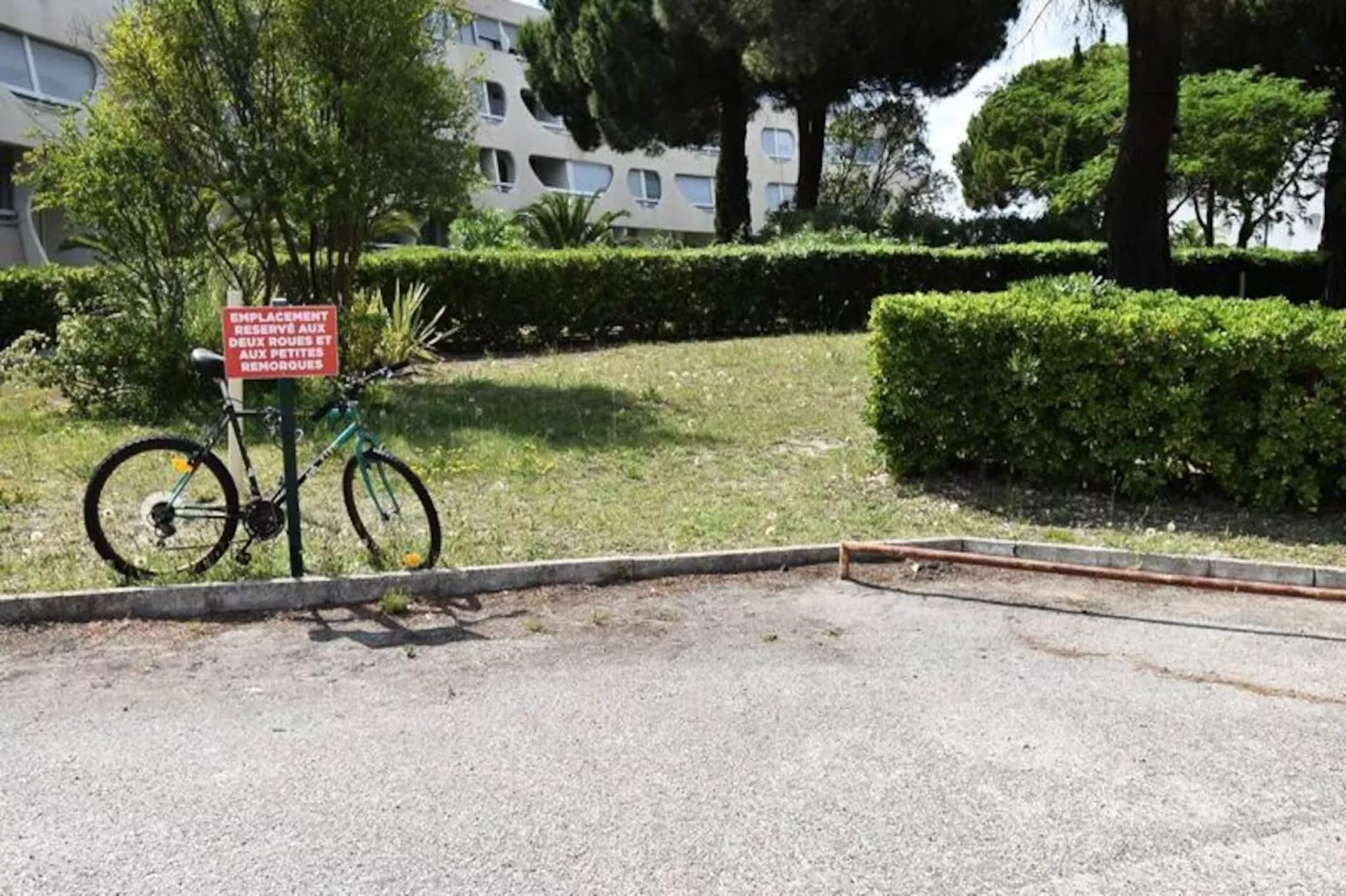 Résidence Le Chabian-Niet-getagd