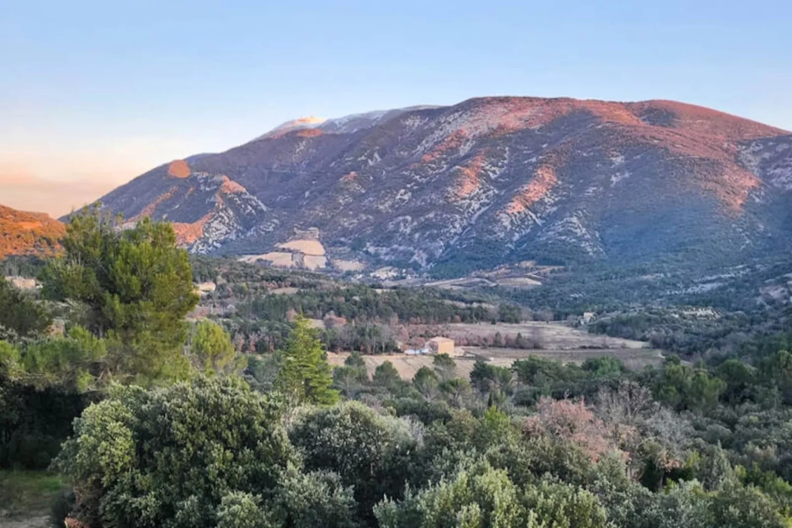 Studio à Mollans sur Ouvèze-Niet-getagd