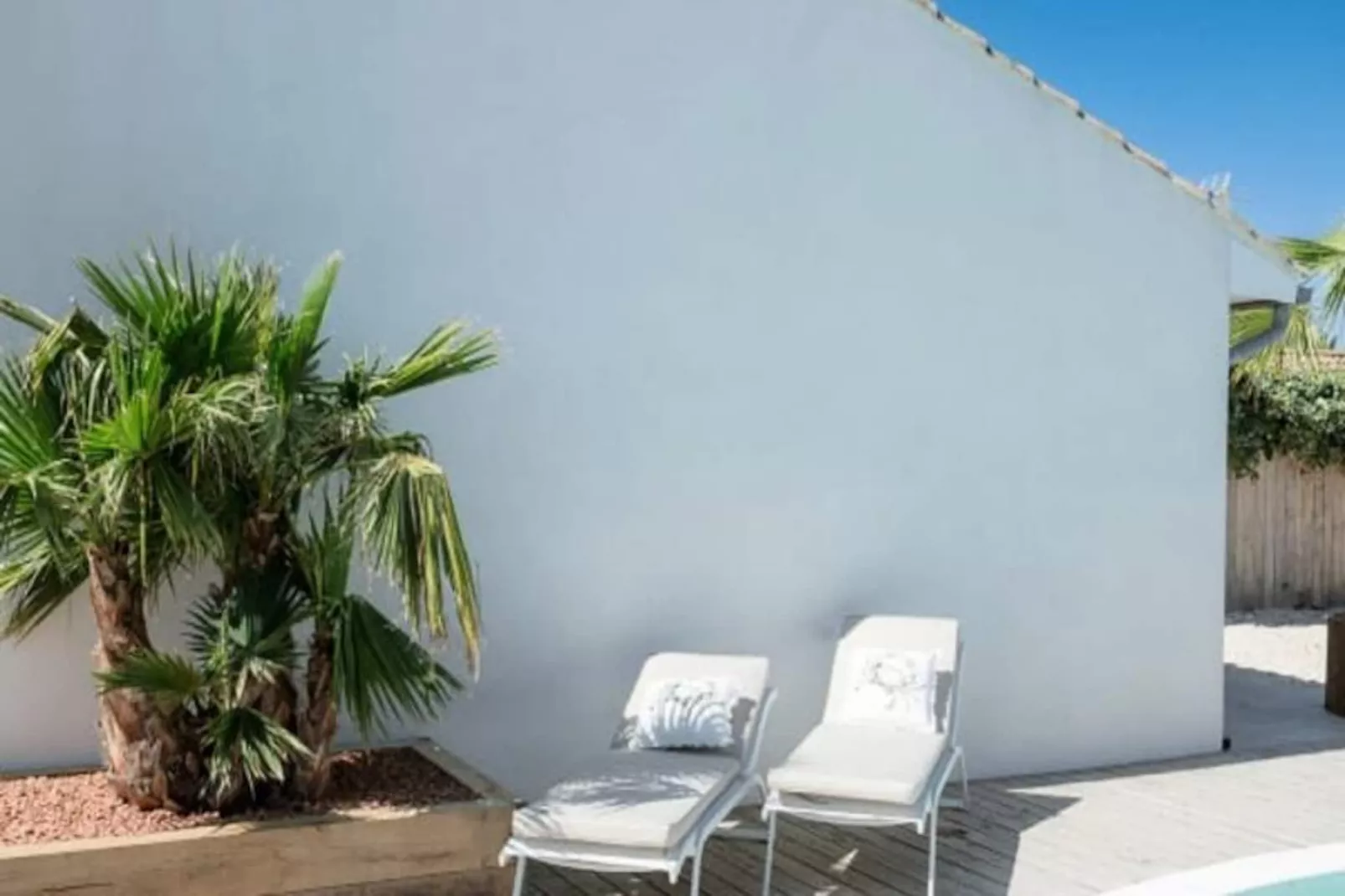 Résidence La Perle Rose Villa Standing 5 &eacute;toiles Avec Piscine Jacuzzi Et Superbe Vue-Niet-getagd