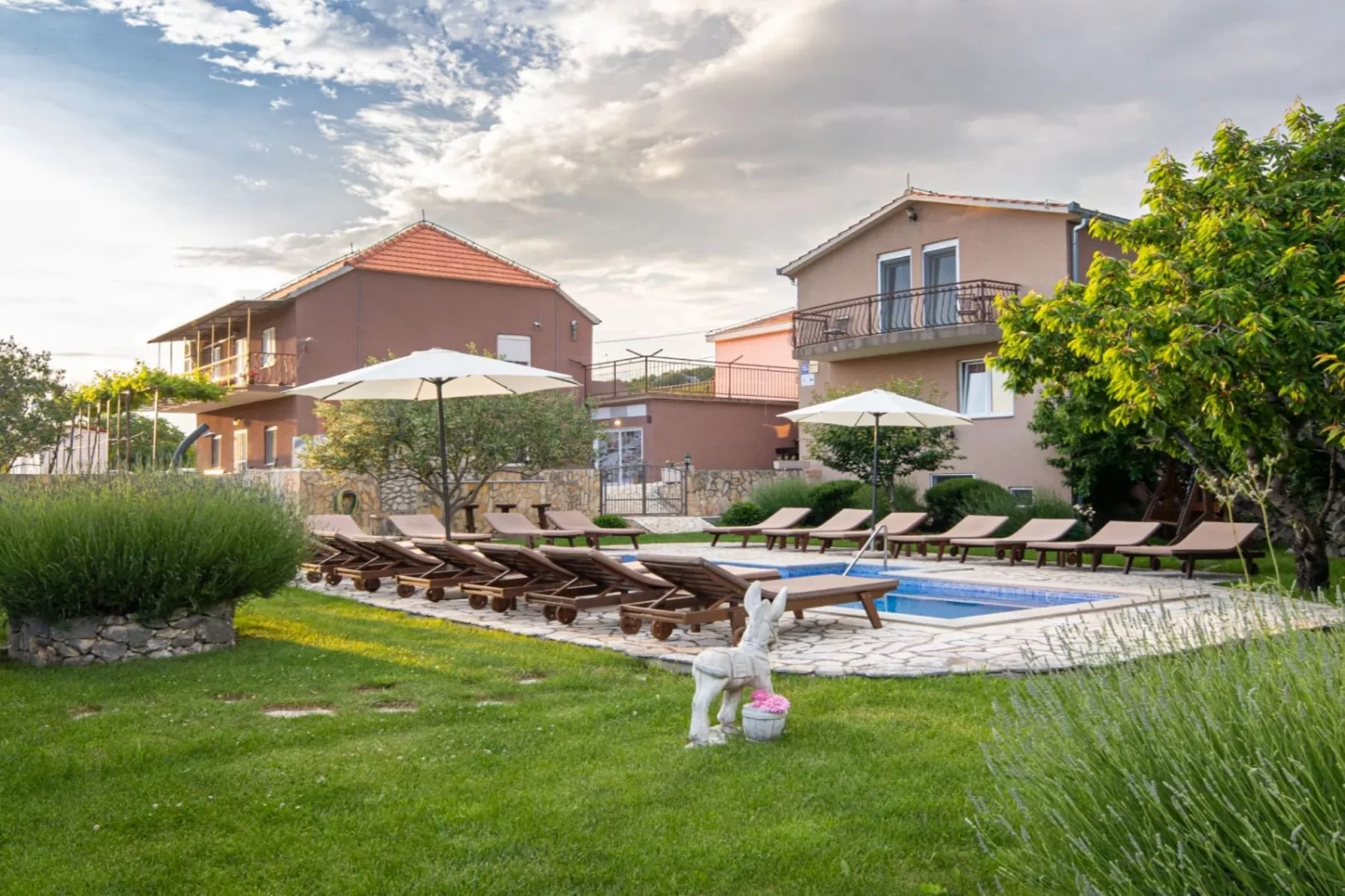 Villa Popovića Dvori -  Six Bedroom Villa with Pool-Niet-getagd