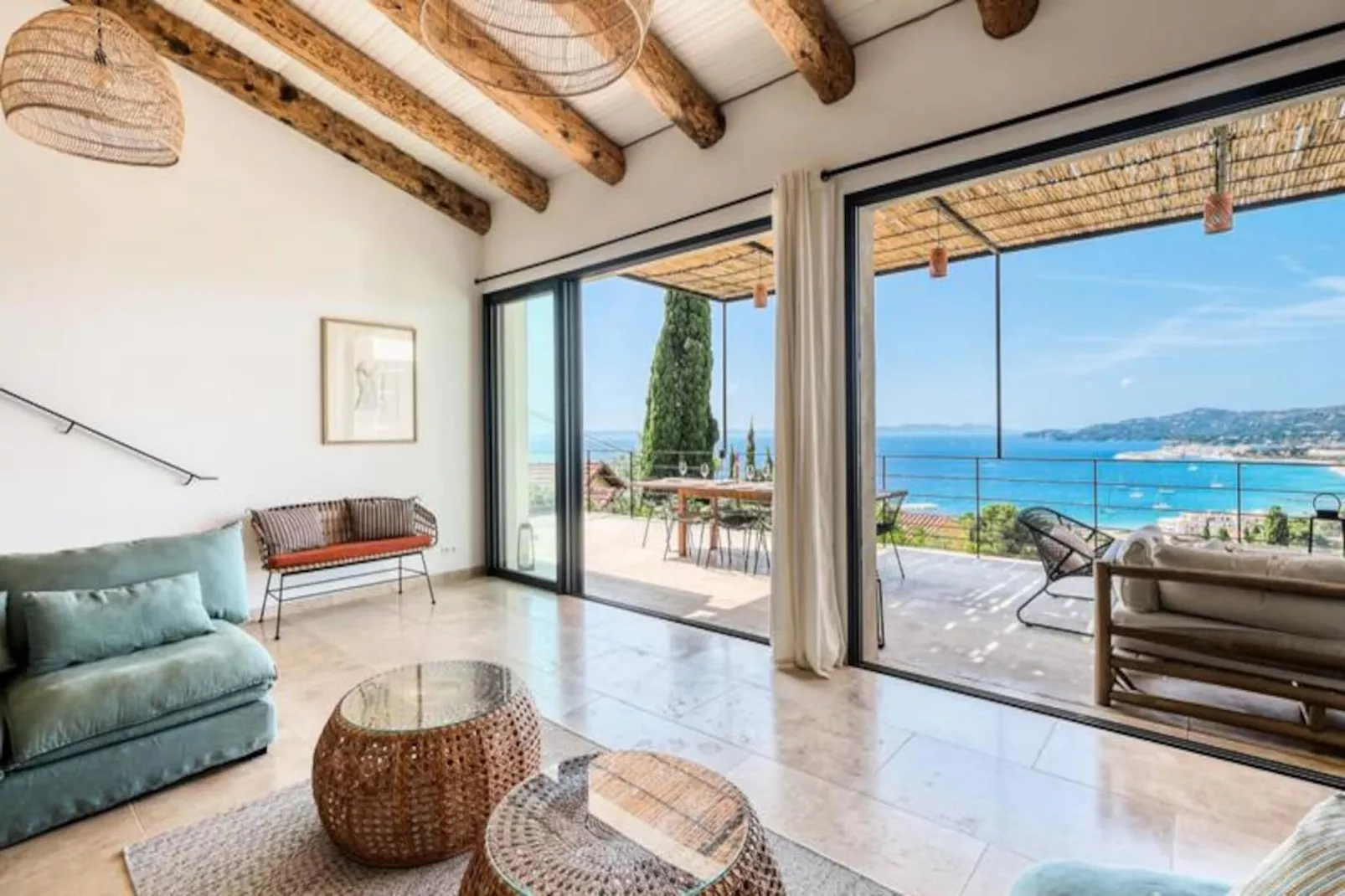 Résidence Villa Figuière - Vue Mer Et Piscine - Tout Confort-Niet-getagd