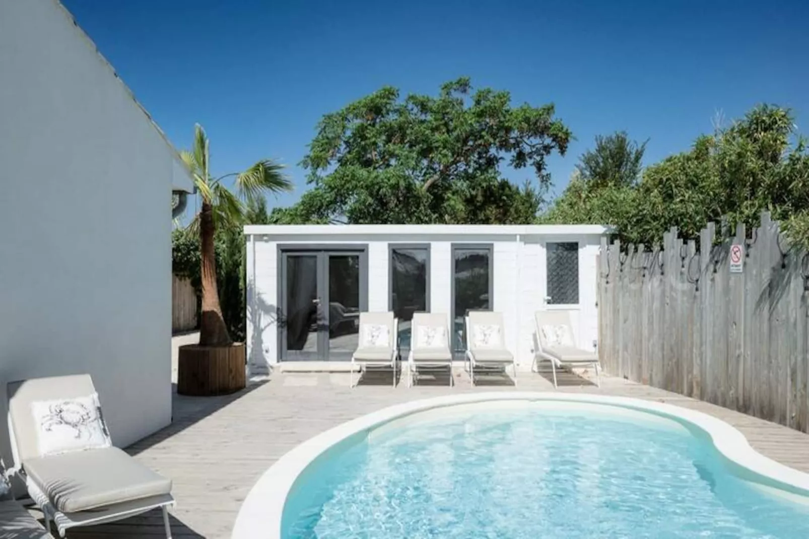 Résidence La Perle Rose Villa Standing 5 &eacute;toiles Avec Piscine Jacuzzi Et Superbe Vue-Niet-getagd