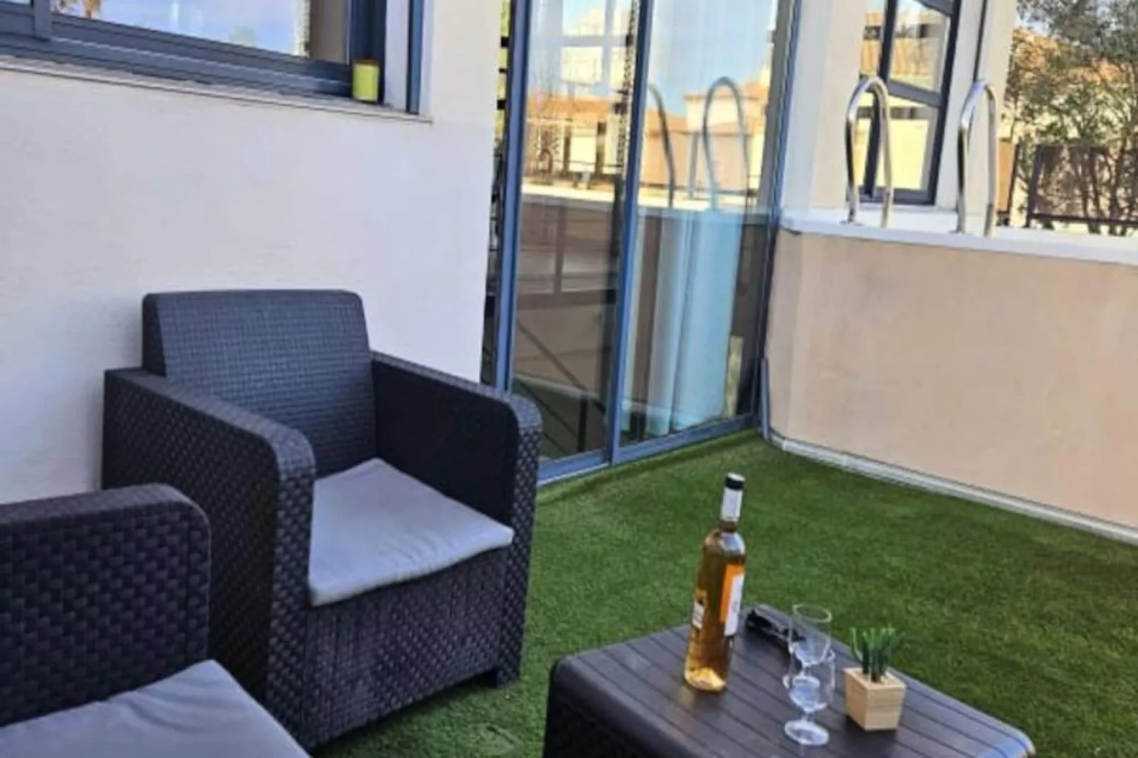 Résidence Villa Camarguaise : Entre Plage Et Centre Ville Avec Bassin Ext&eacute;rieur-Niet-getagd