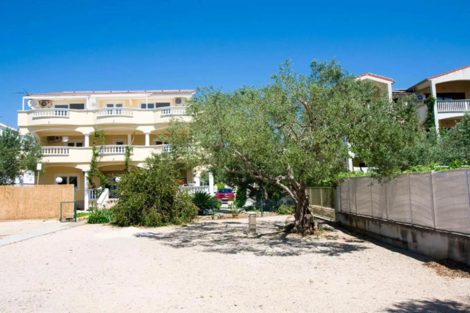 Camping Mobile Homes Bella Vita-Buitenlucht