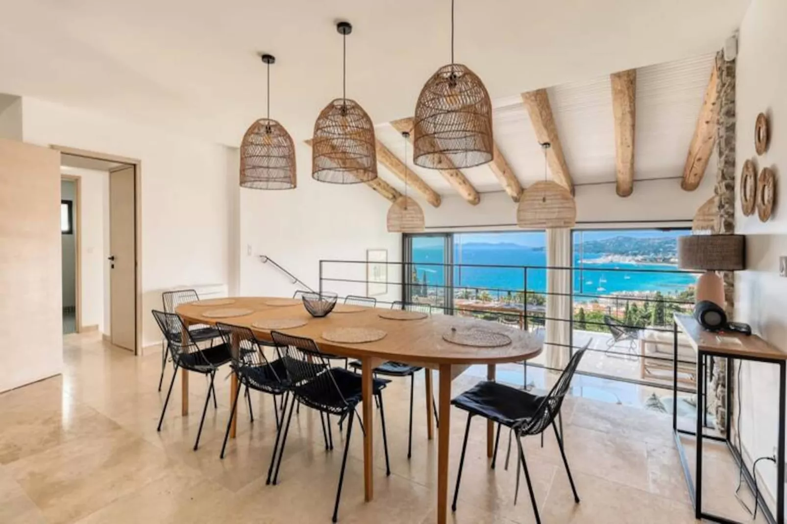 Résidence Villa Figuière - Vue Mer Et Piscine - Tout Confort-Niet-getagd