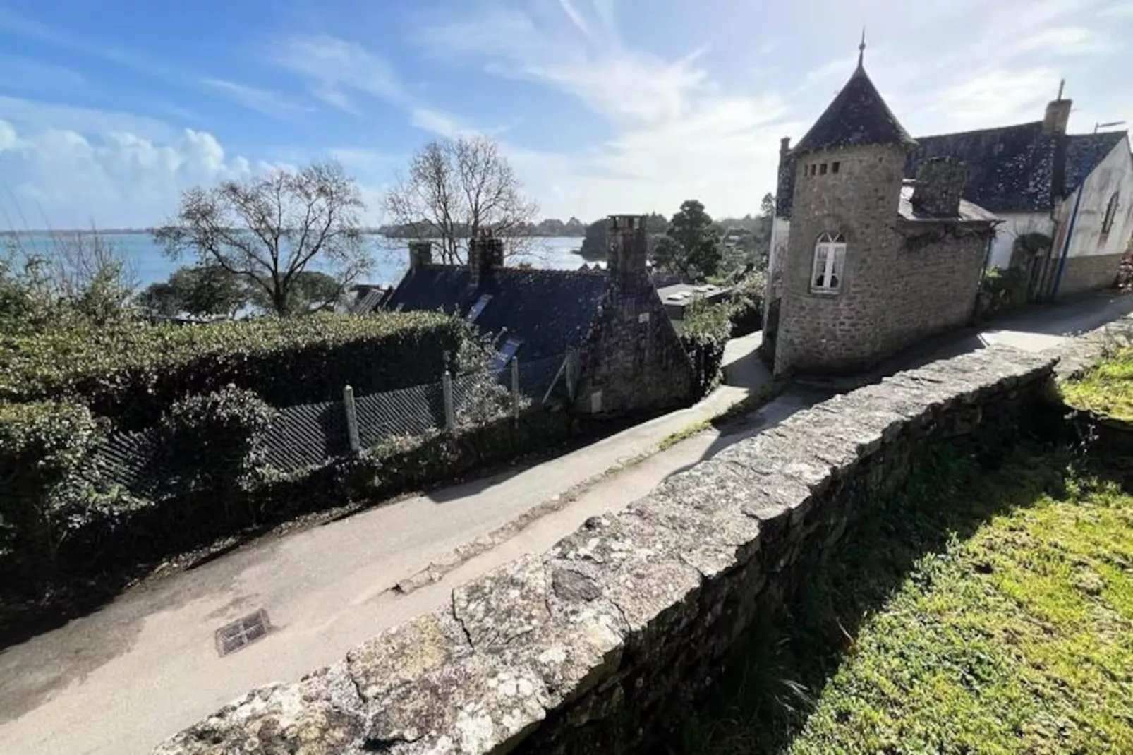 Maison De Caract&egrave;re Au C&oelig;ur De L&rsquo;&icirc;le-aux-moines-Niet-getagd