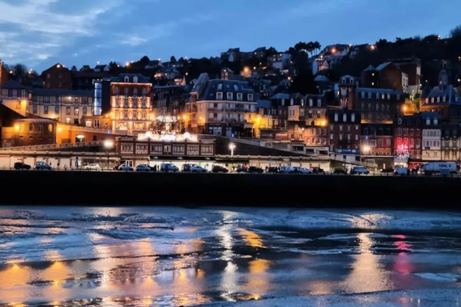 Résidence Md 52 - &eacute;l&eacute;gante Maison Avec Terrasse-Niet-getagd