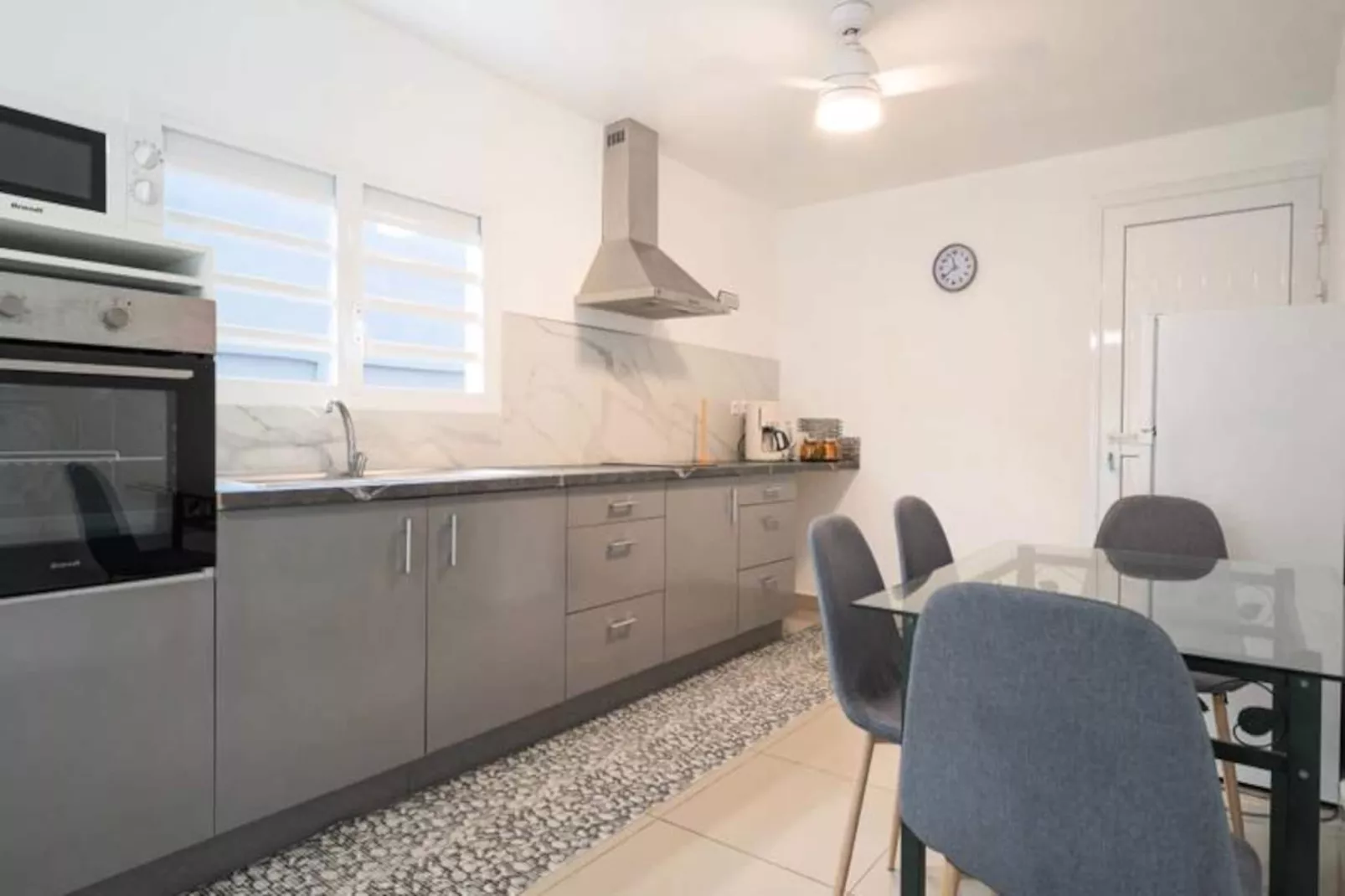 Villa Angerville-Niet-getagd