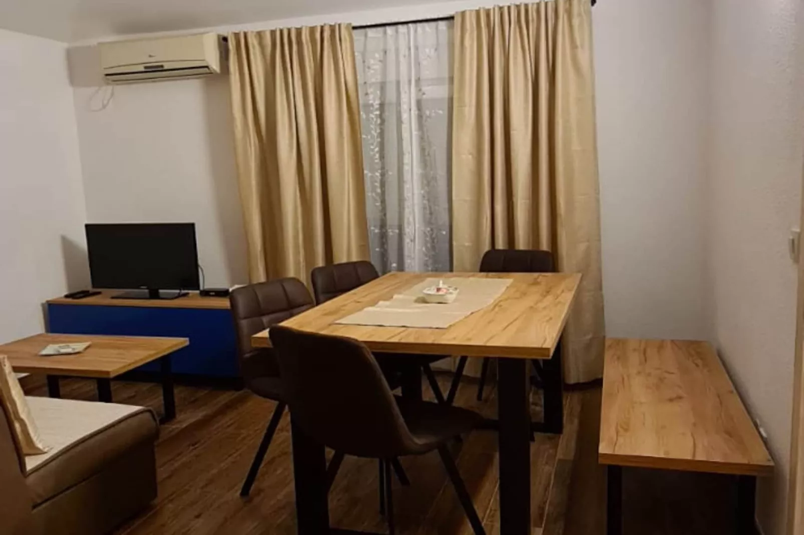 Villa Popovića Dvori -  Six Bedroom Villa with Pool-Niet-getagd