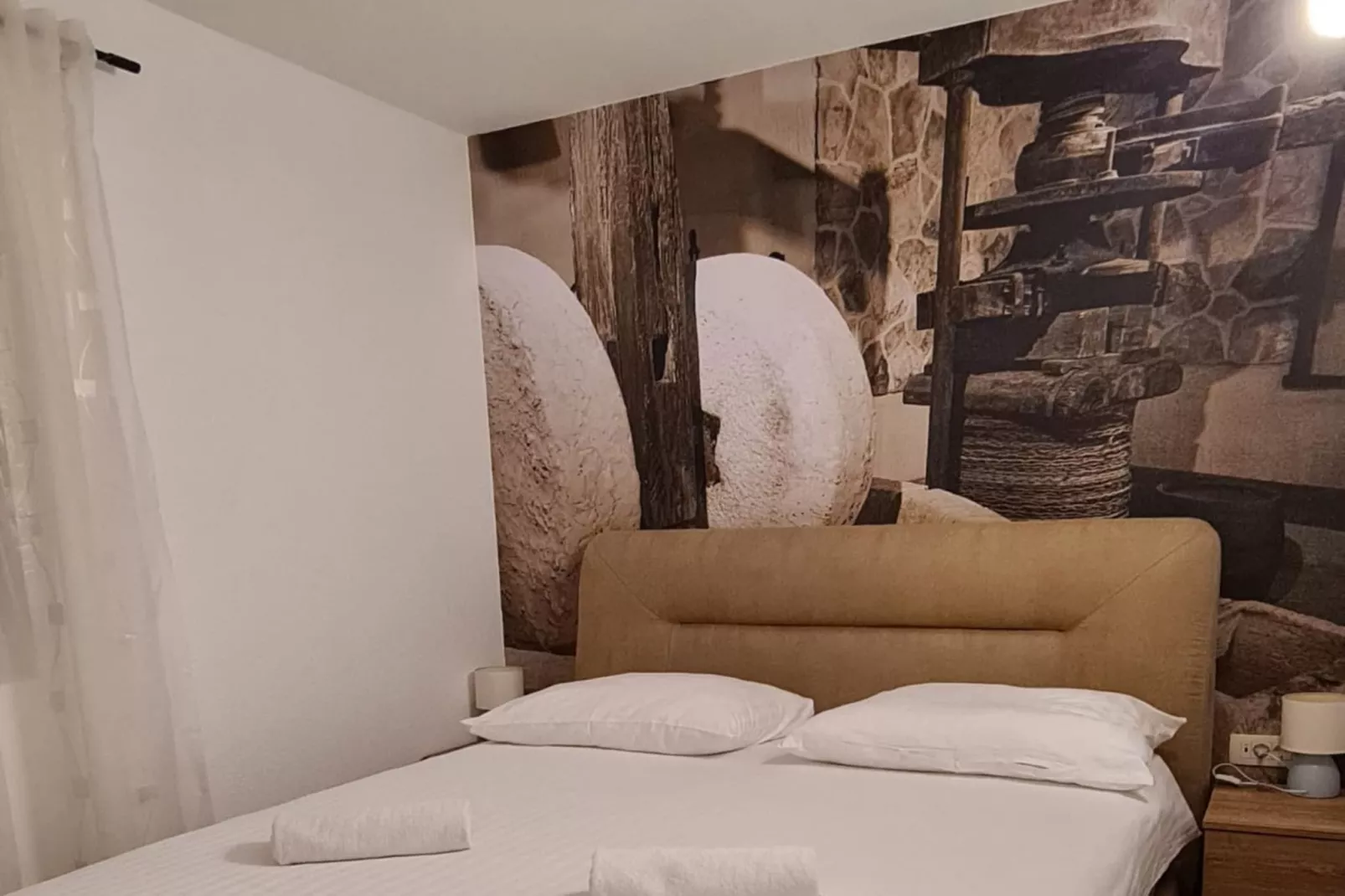 Villa Popovića Dvori -  Six Bedroom Villa with Pool-Slaapkamer