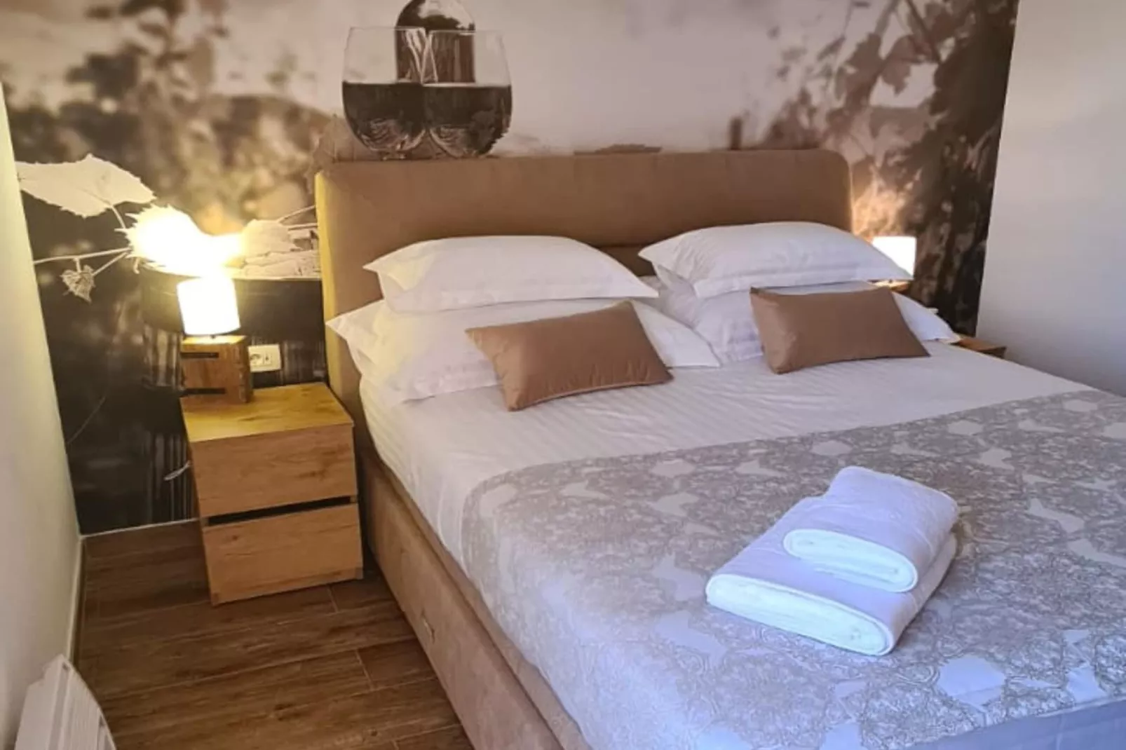 Villa Popovića Dvori -  Six Bedroom Villa with Pool-Slaapkamer