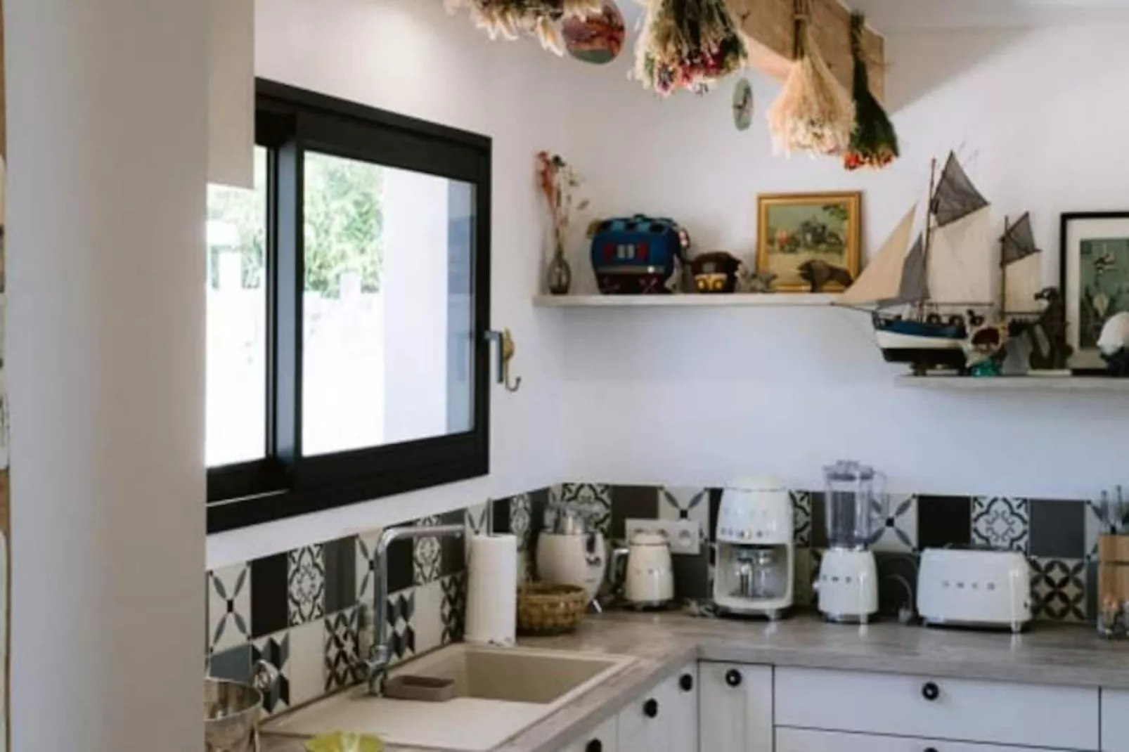 Résidence La Perle Rose Villa Standing 5 &eacute;toiles Avec Piscine Jacuzzi Et Superbe Vue-Niet-getagd