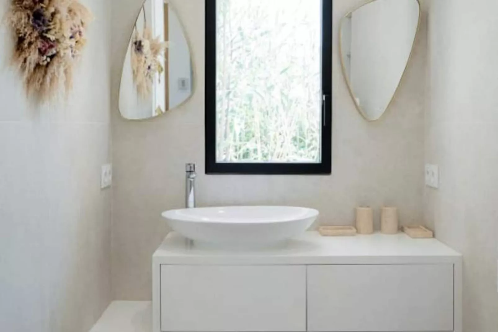 Résidence La Perle Rose Villa Standing 5 &eacute;toiles Avec Piscine Jacuzzi Et Superbe Vue-Niet-getagd