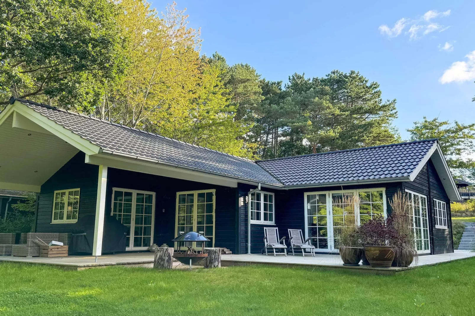 Retreat met buitenlounge