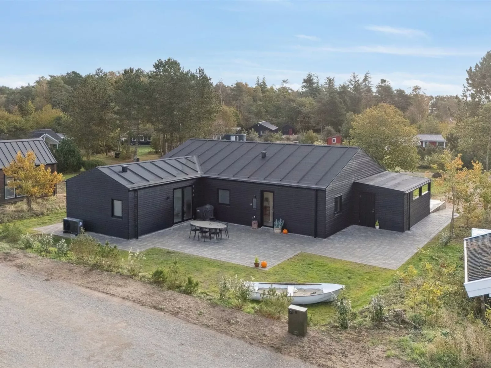 "Antomine" - 150m from the sea-Buiten