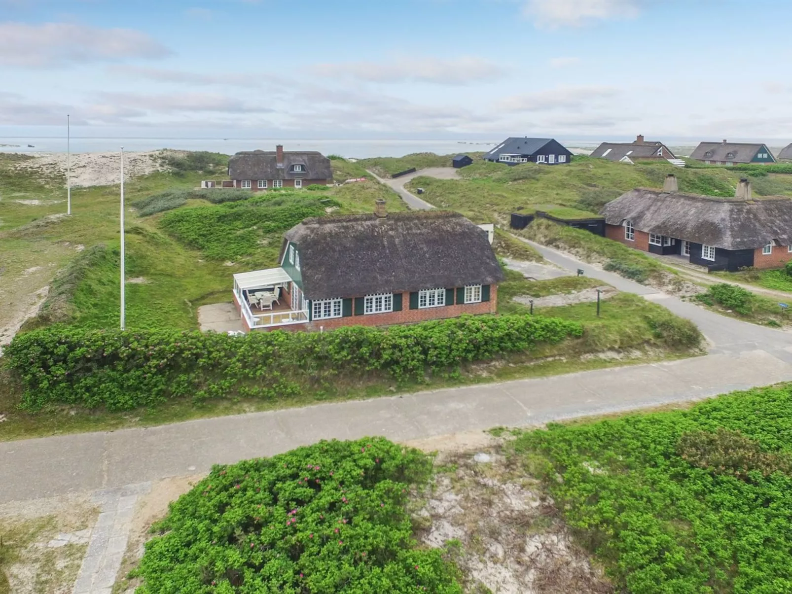 "Mattias" - 100m from the sea-Buiten