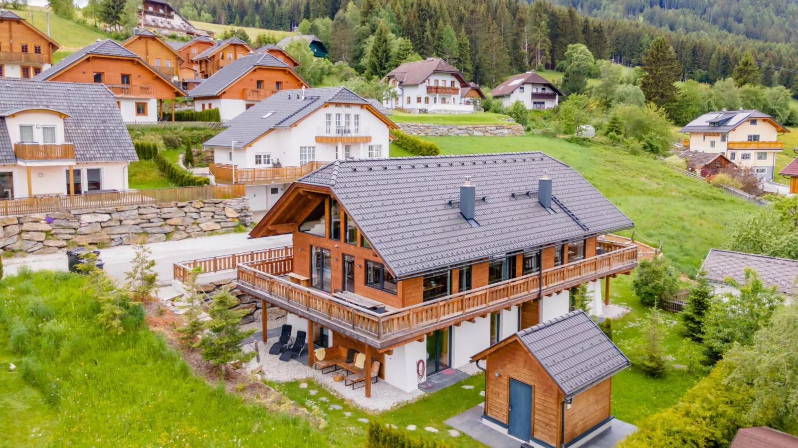 Alpinn Wellness 1-Buitenkant zomer