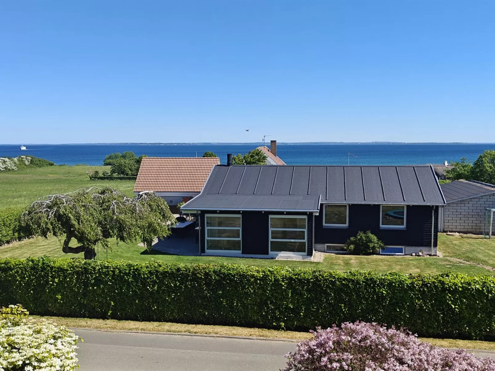 "Rikulf" - 150m from the sea-Buiten