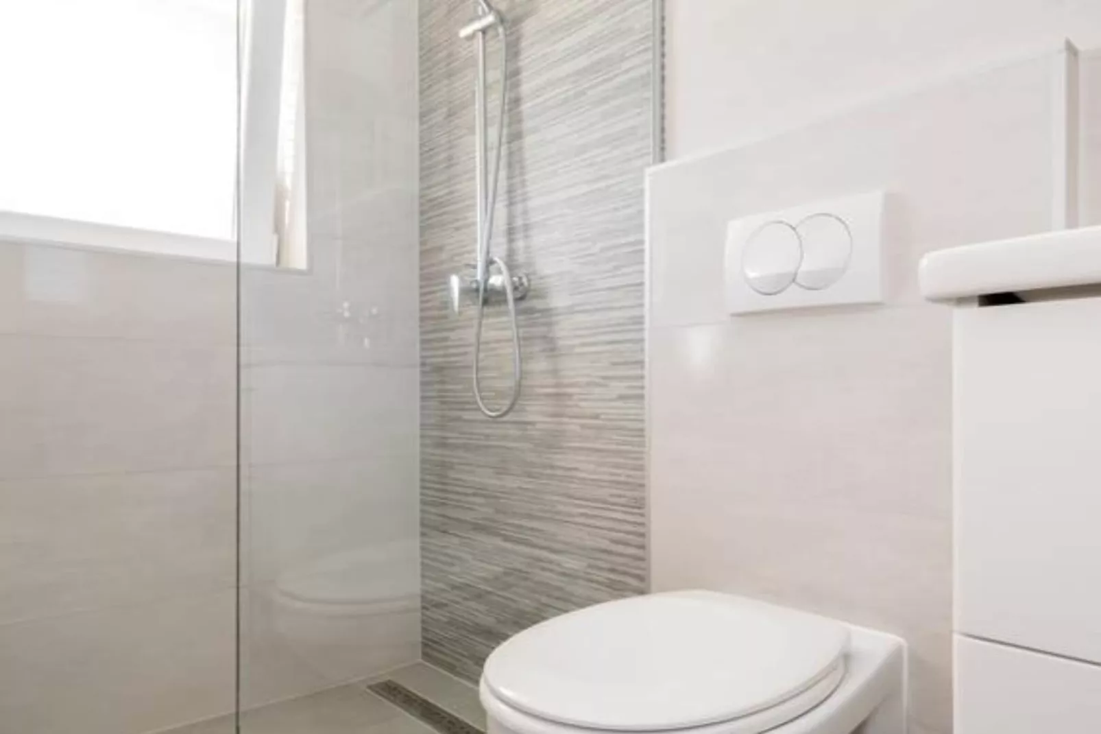 Panoramic View Apartment ILM-Badkamer