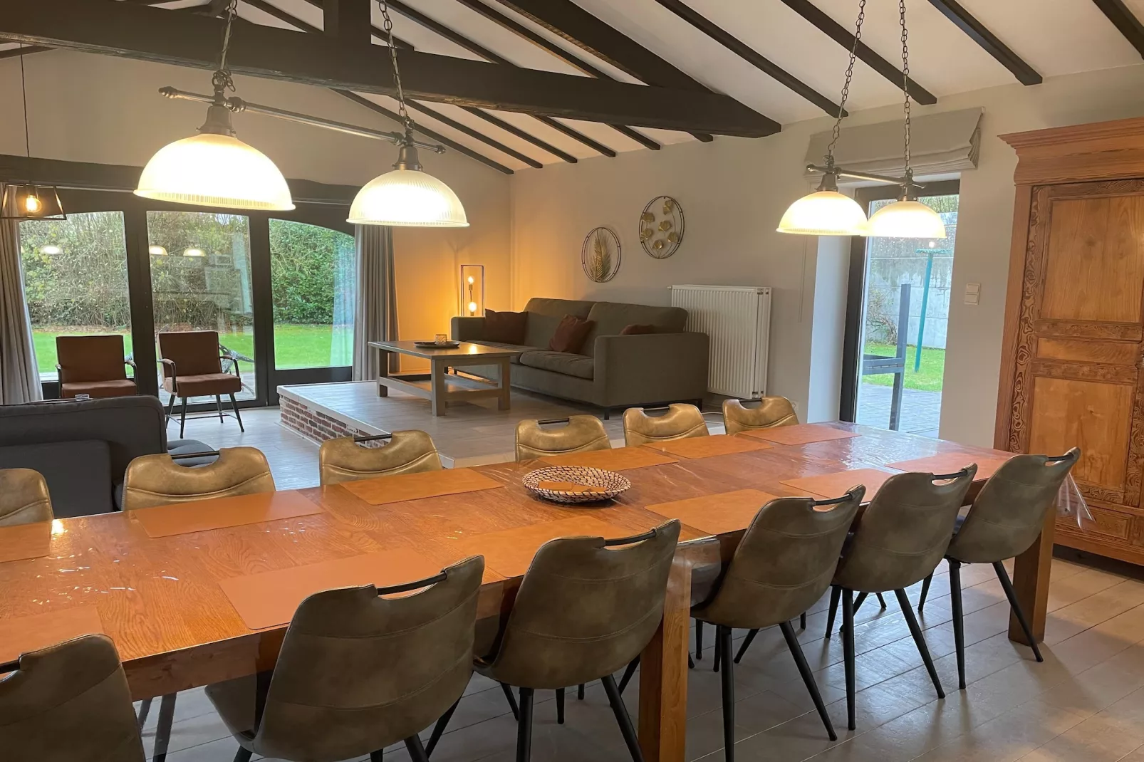 Vue Sur La Vallée-Eetkamer