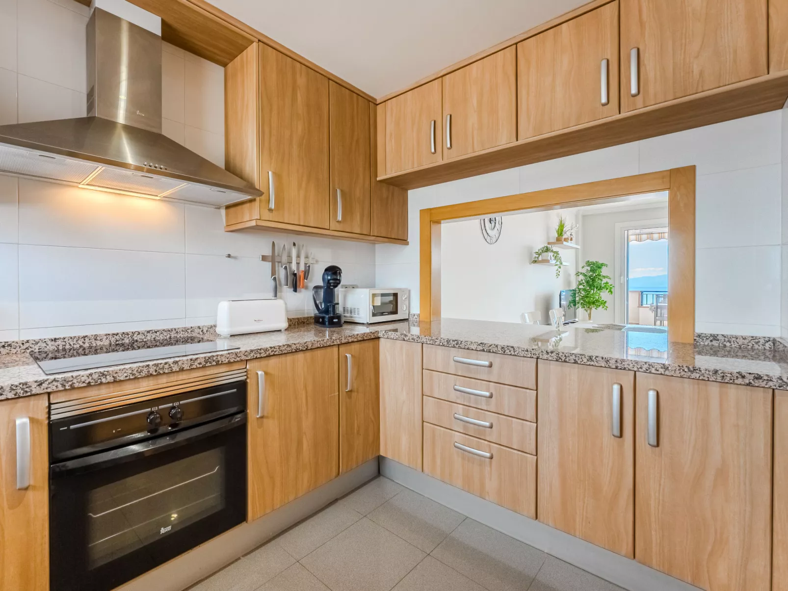 Santiago Seaview-Binnen