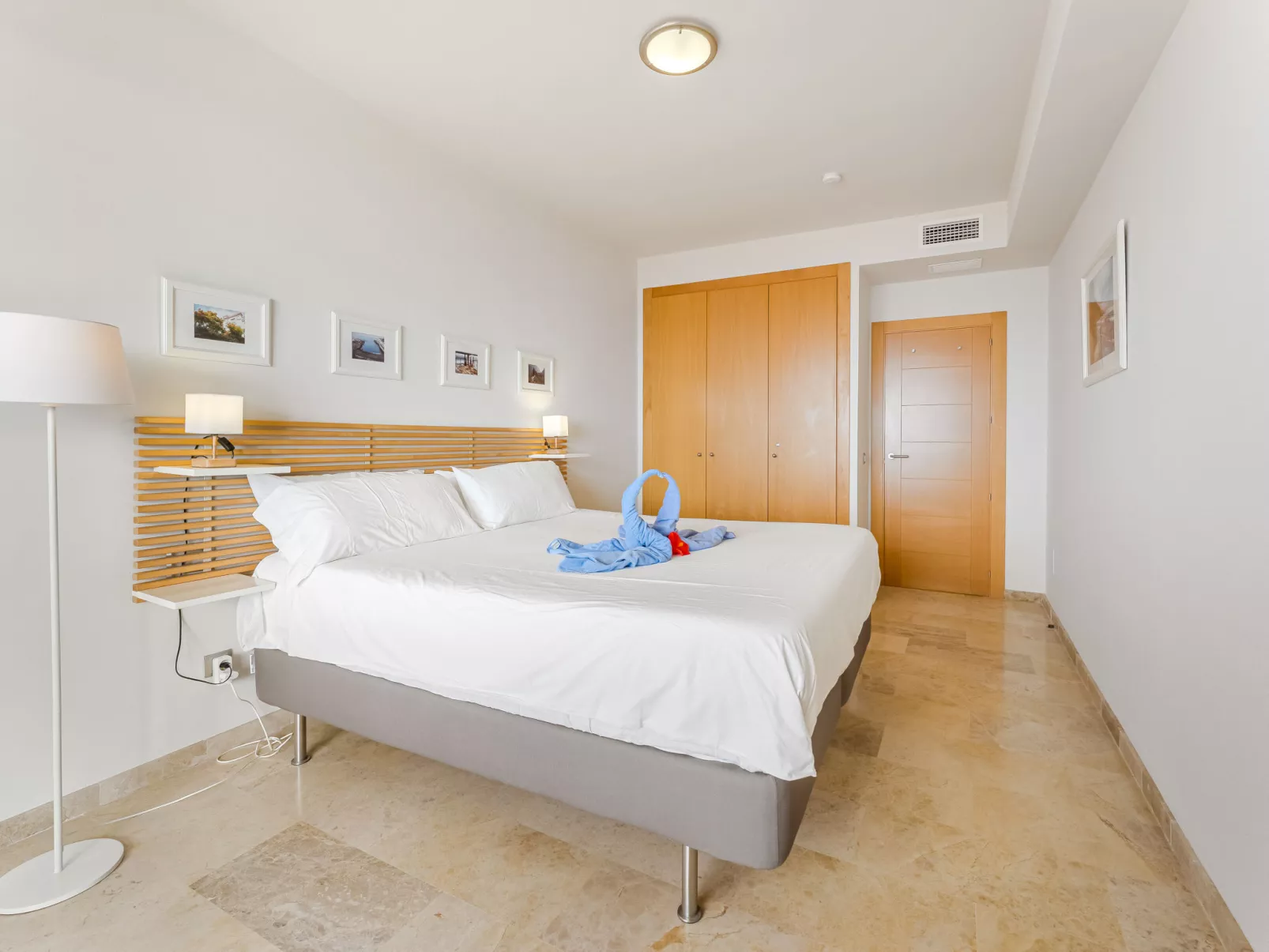 Santiago Seaview-Binnen