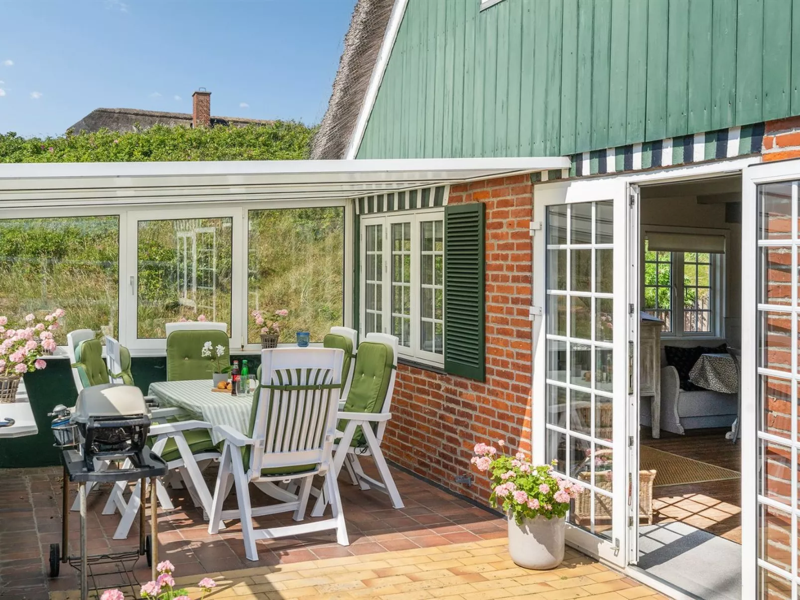 "Mattias" - 100m from the sea-Buiten