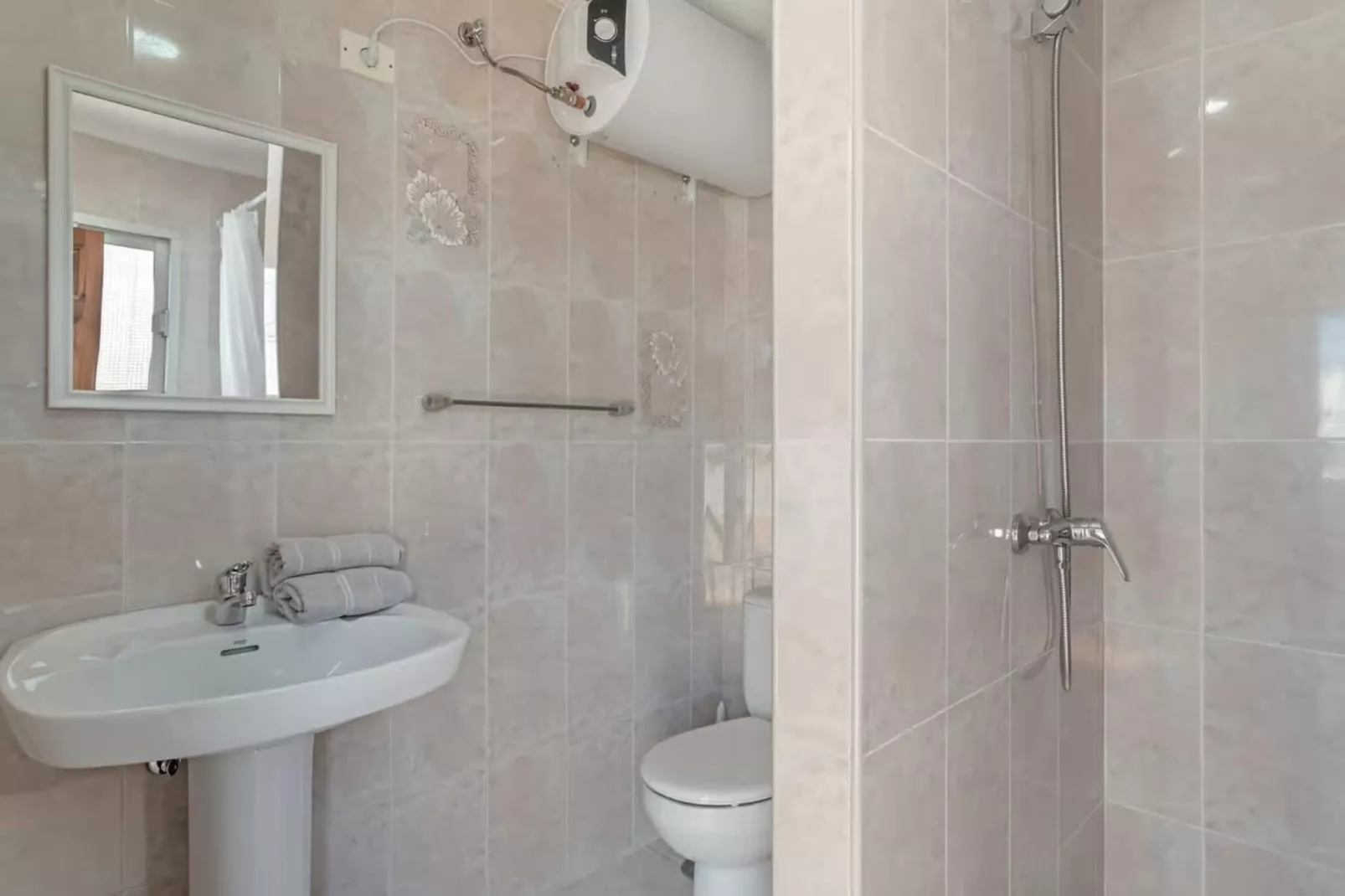 Apart. 'Cristina'-Badkamer