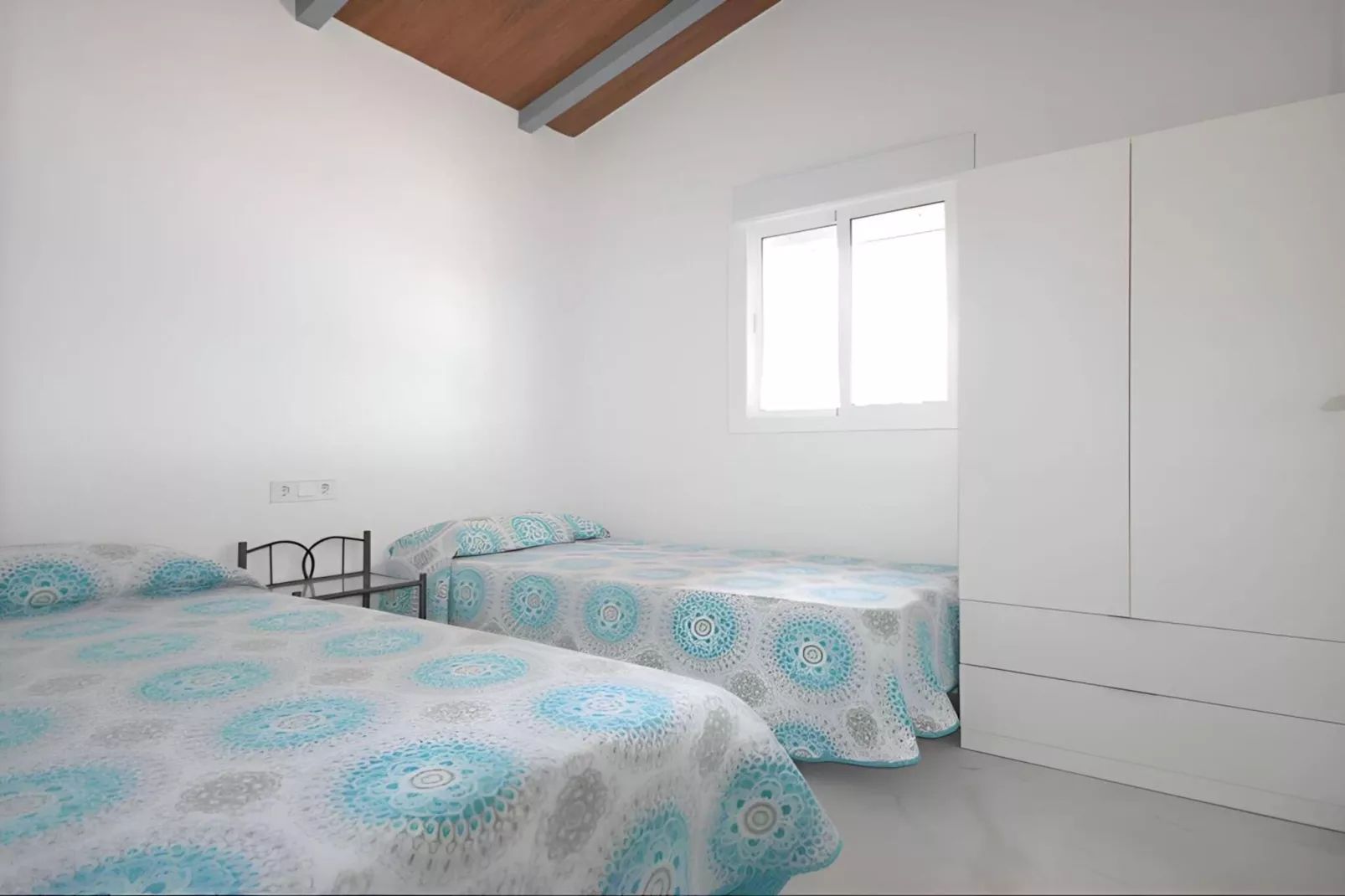 4676-+34696547830-Slaapkamer