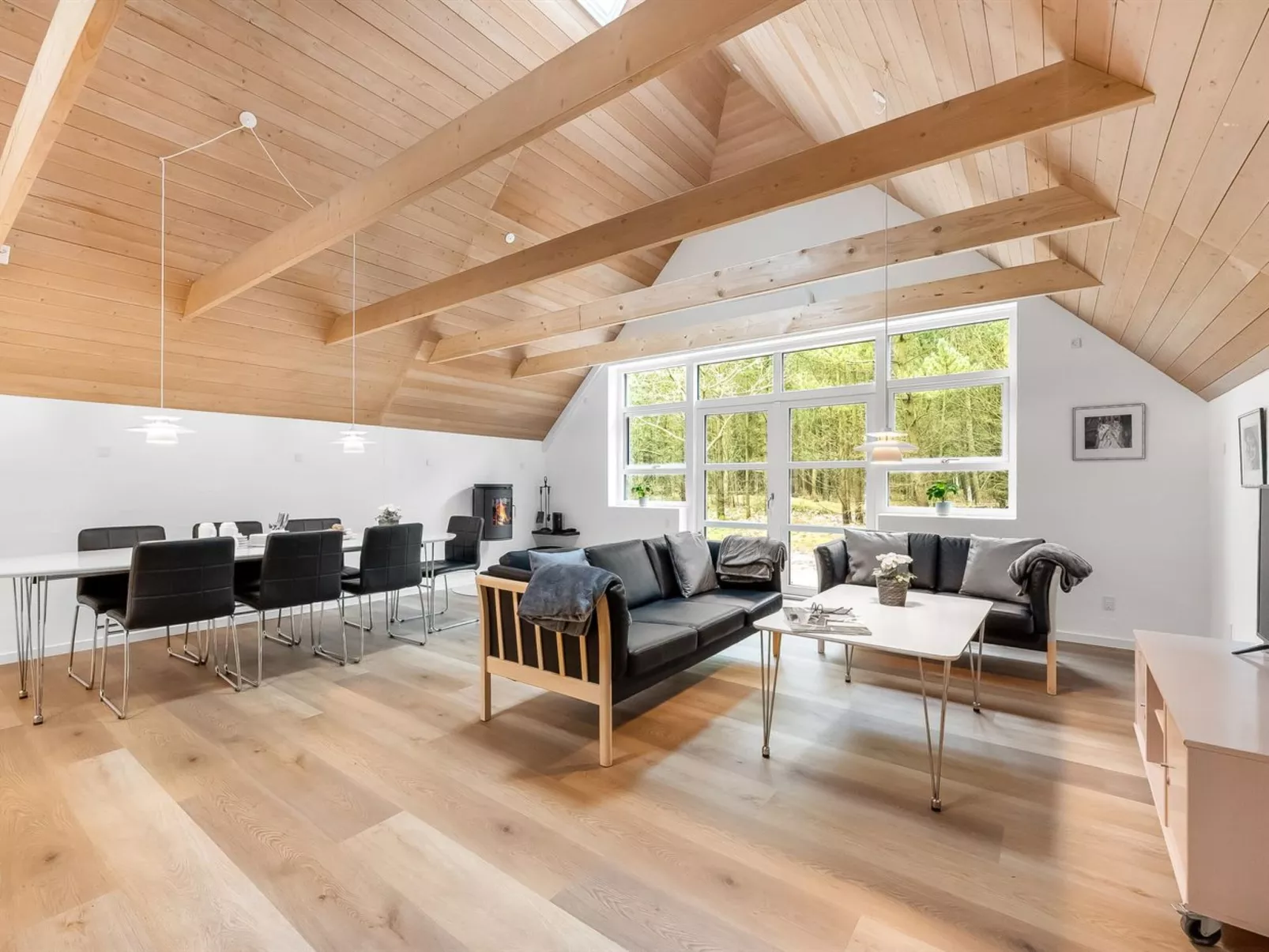 "Aivars" -  from the sea-Binnen