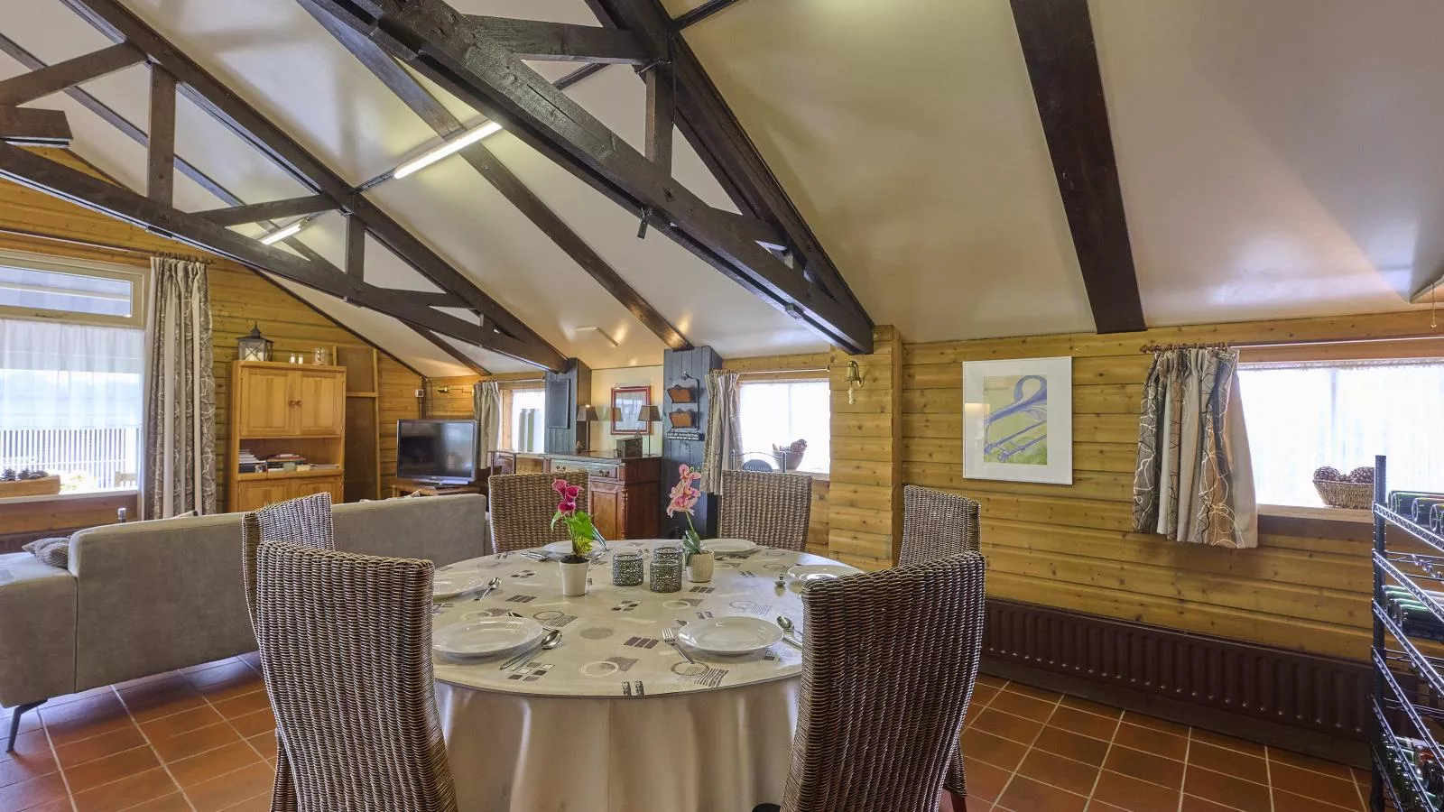 De Vrije Vogel-Eetkamer