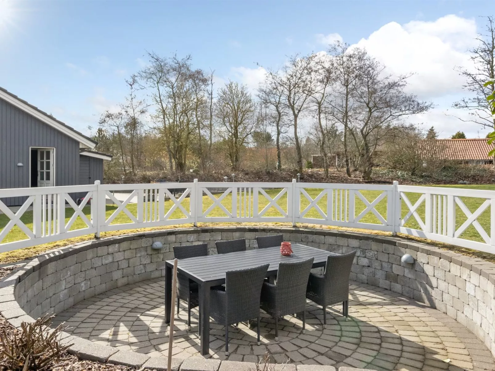 "Esben" - 11km from the sea-Buiten