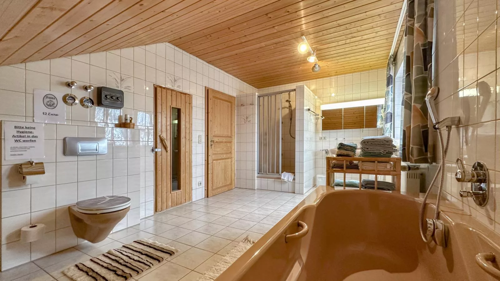 Bernhardsberg-Badkamer