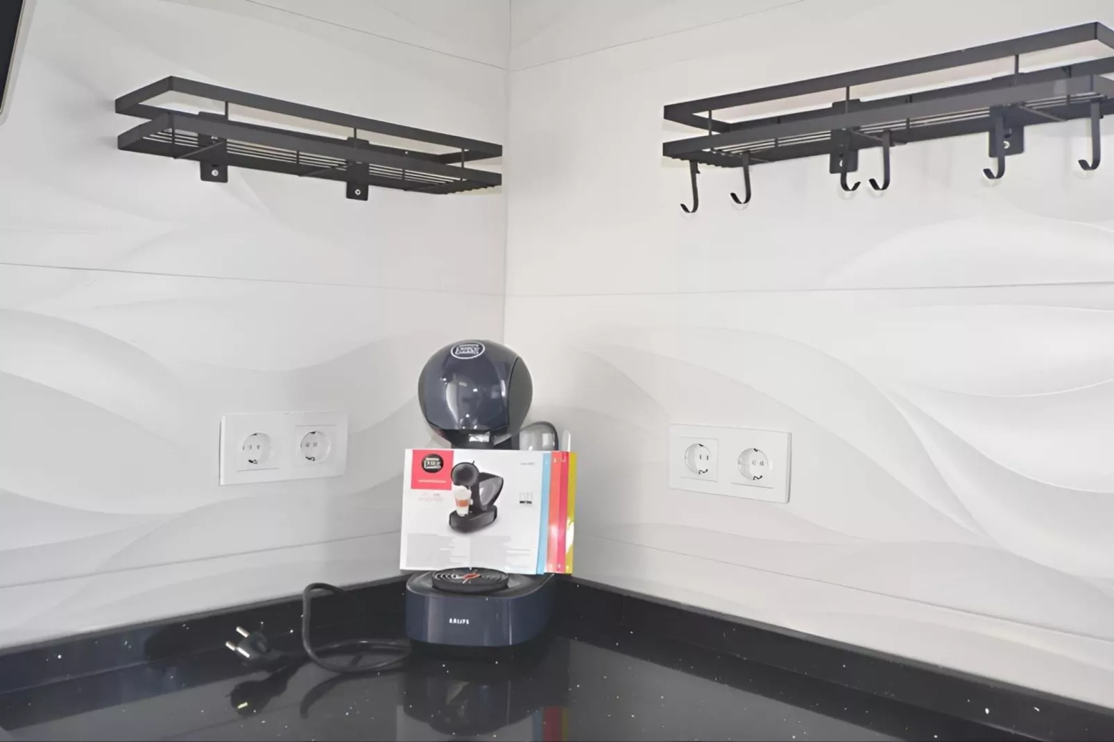 4676-+34696547830-Sfeer