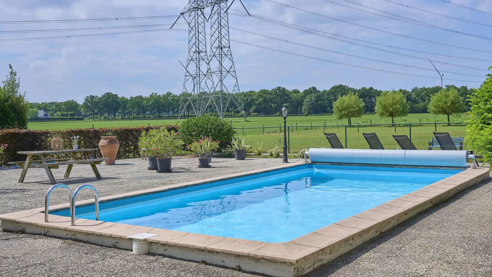 De Vrije Vogel-Zwembad