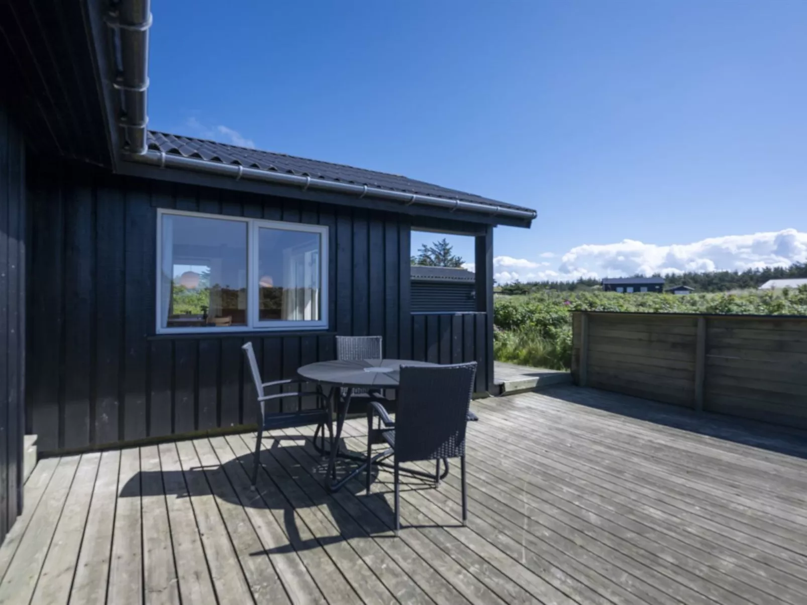 "Efra" - 400m from the sea-Buiten