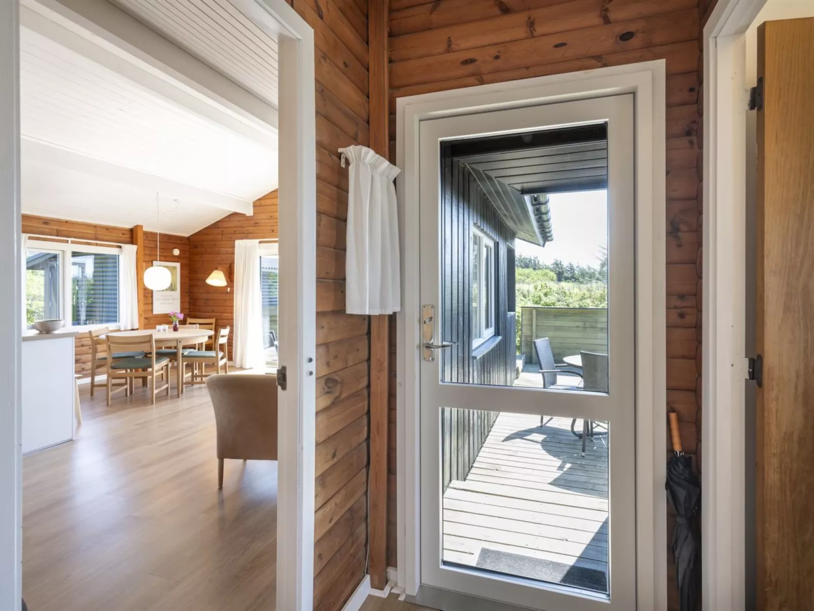 "Efra" - 400m from the sea-Buiten