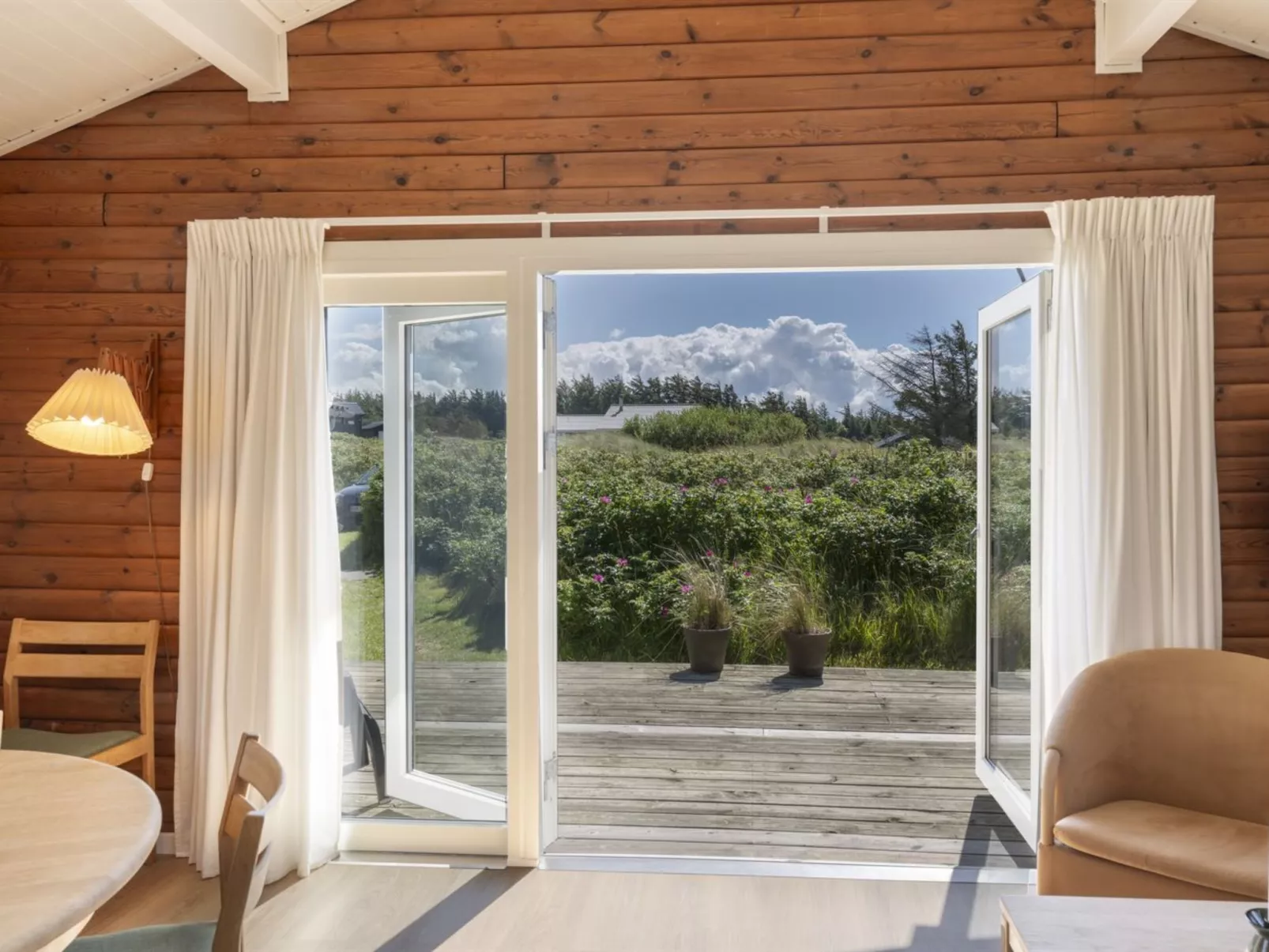 "Efra" - 400m from the sea-Buiten