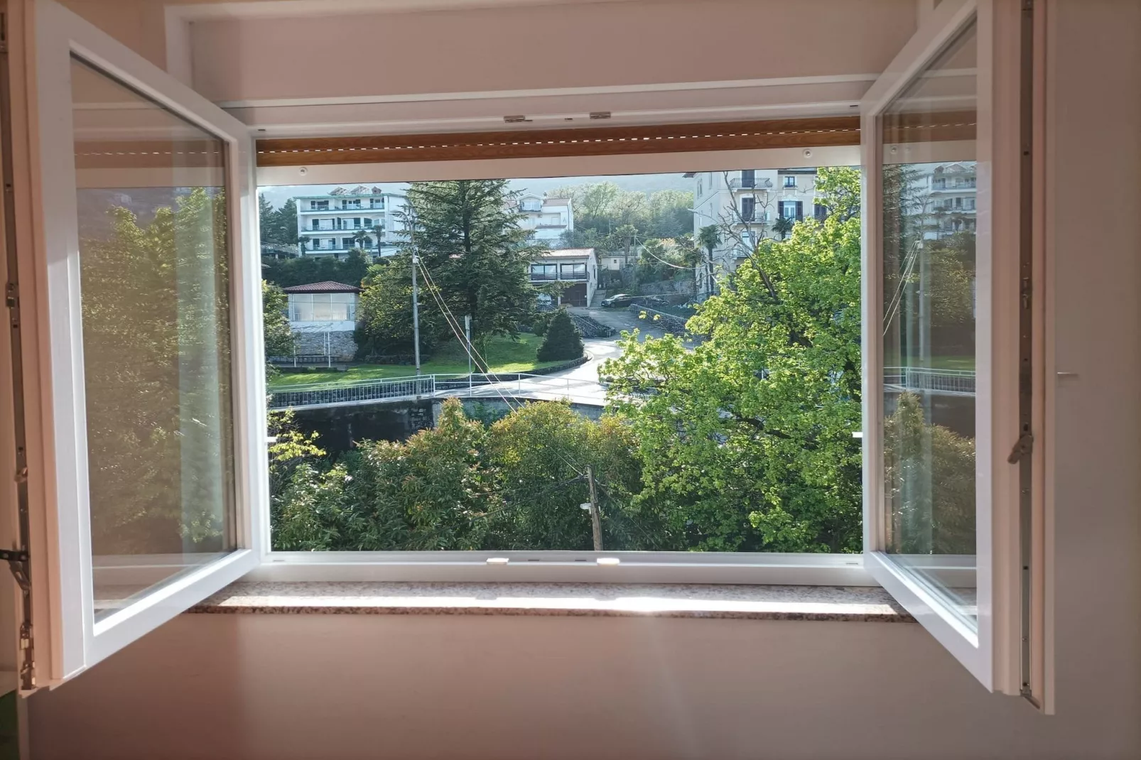 Aqua Maris Lovran - Two Bedroom Apartment with Balcony and Sea view-Uitzicht