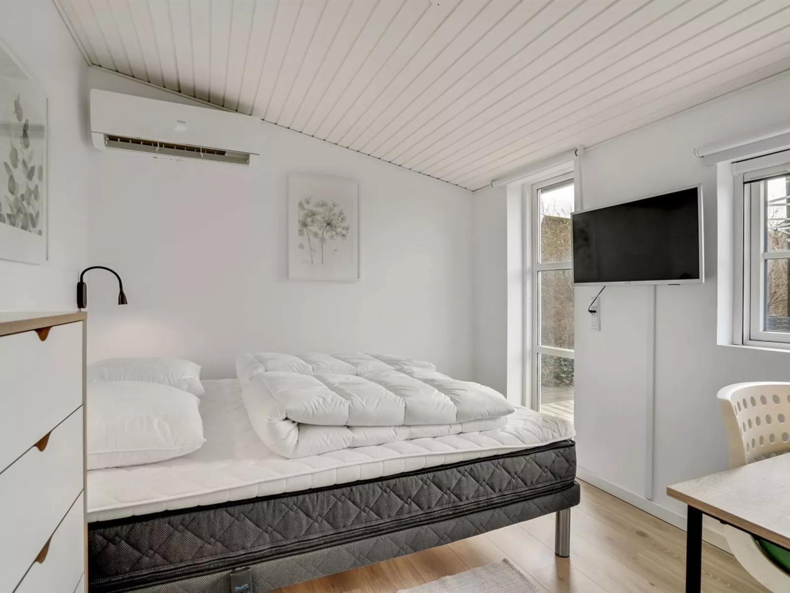 "Helmina" - 125m from the sea-Binnen