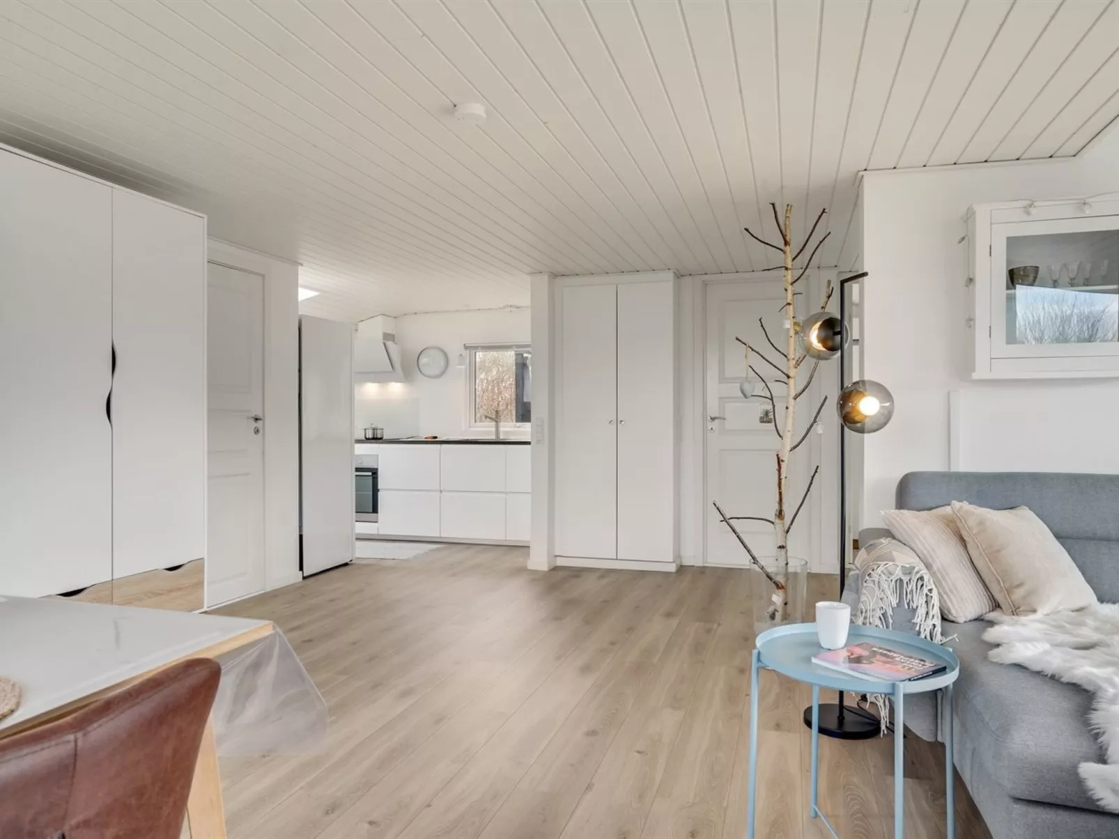 "Helmina" - 125m from the sea-Binnen