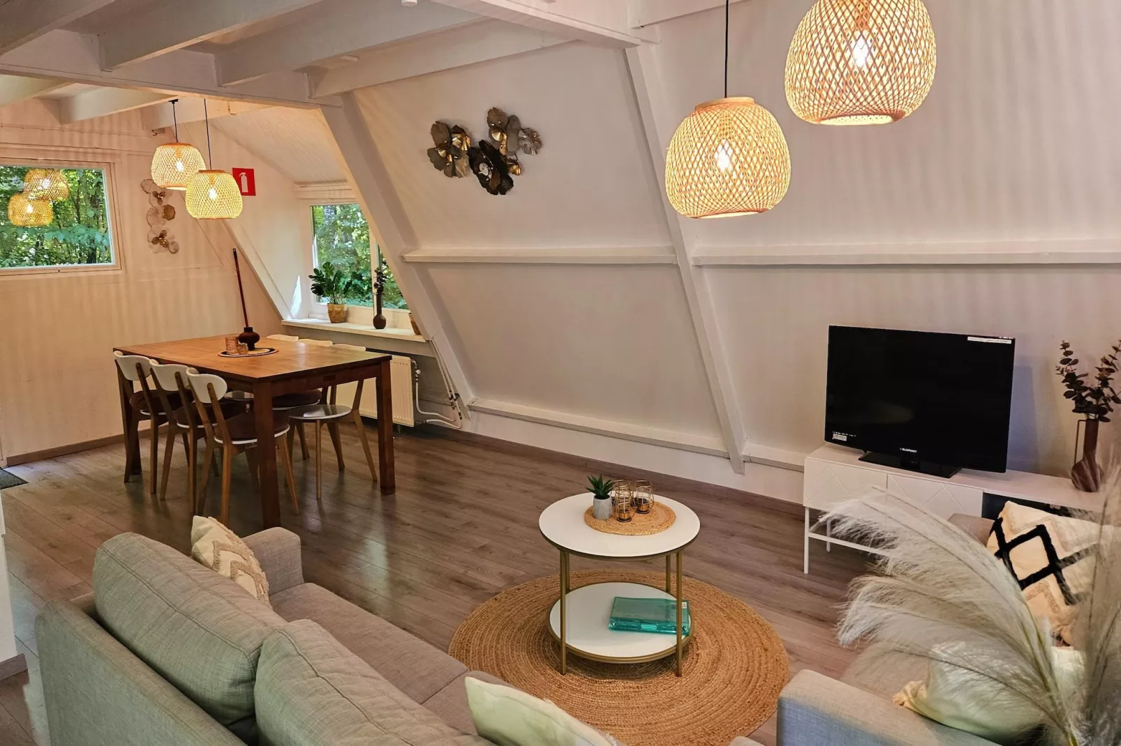 Chalet no 10-Eetkamer