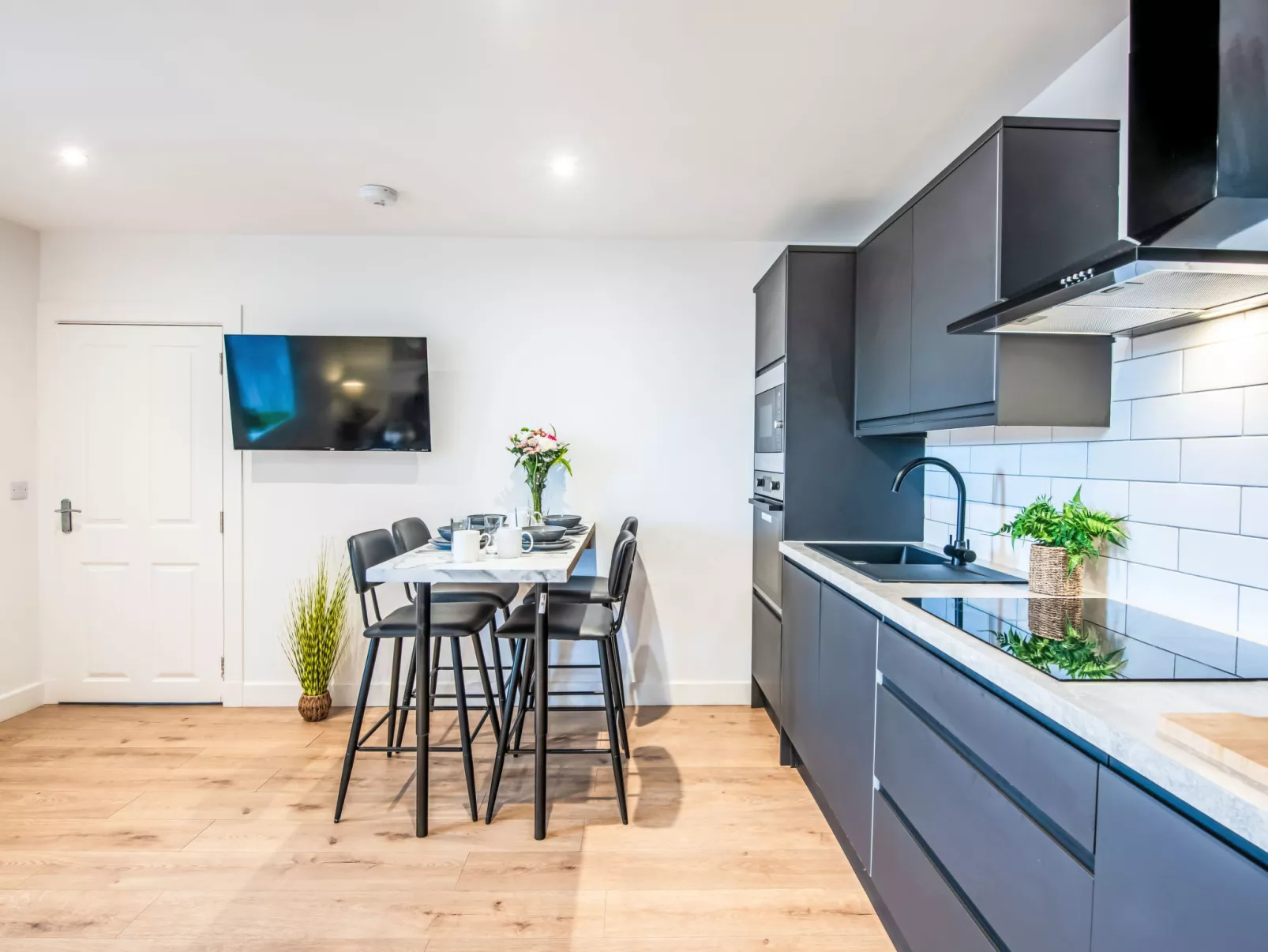 Fishertown Apartment 1st Floor