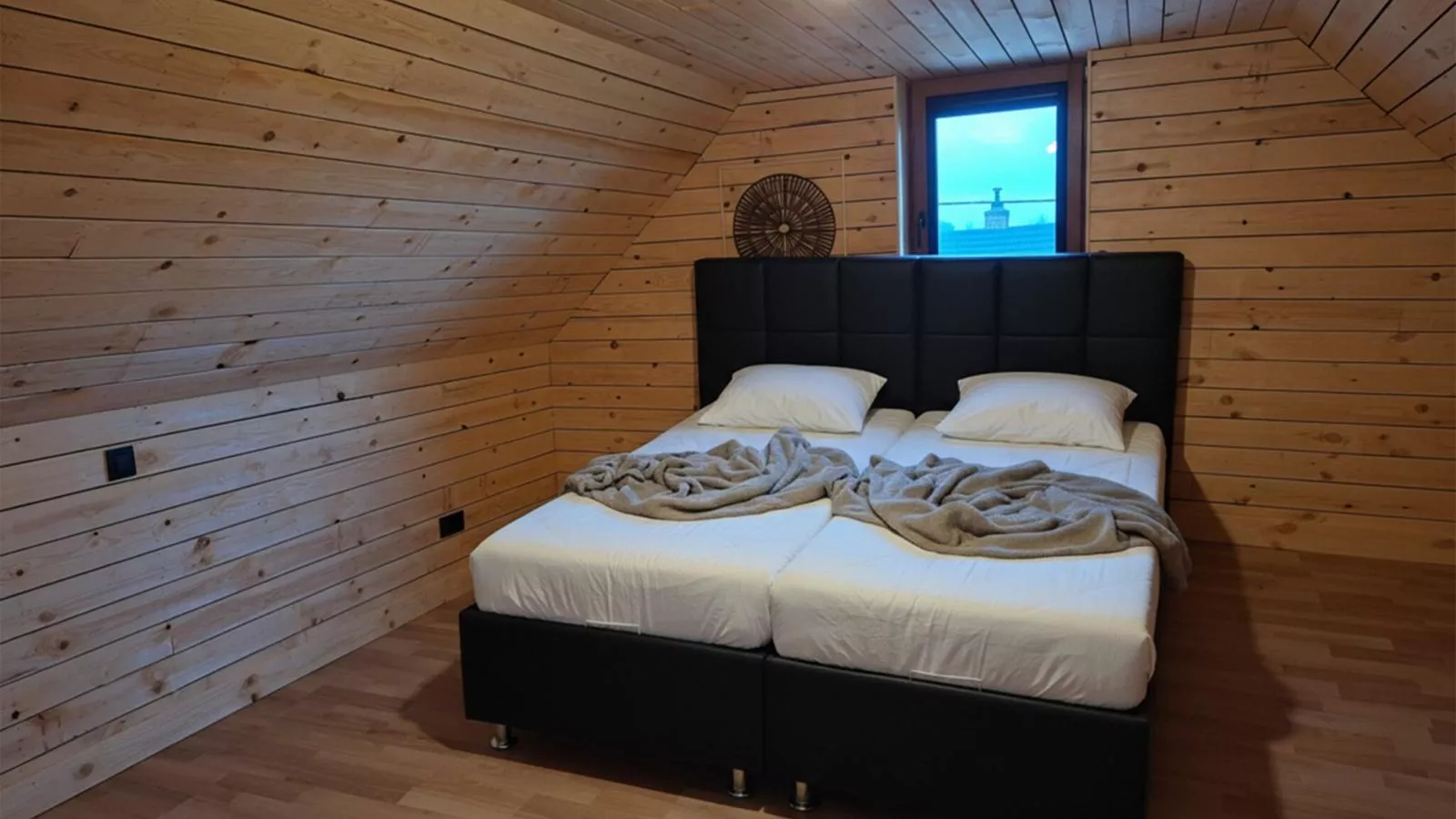 Villa ZweveZalig-Slaapkamer