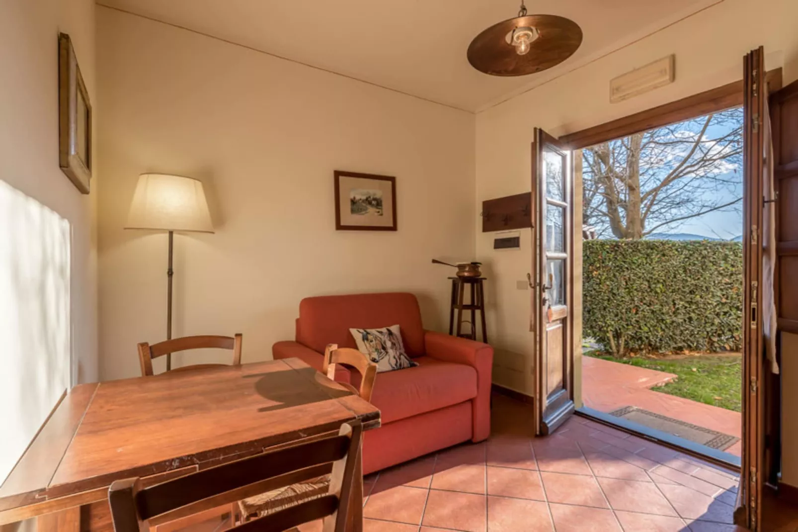 Residence Antico Casale // TWO ROOM App 4PAX B4-Woonkamer