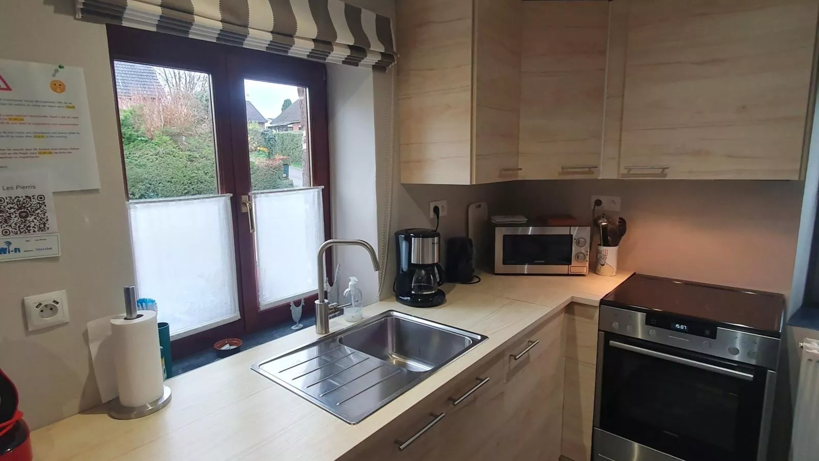 Les Pierris near F1 circuit-Keuken