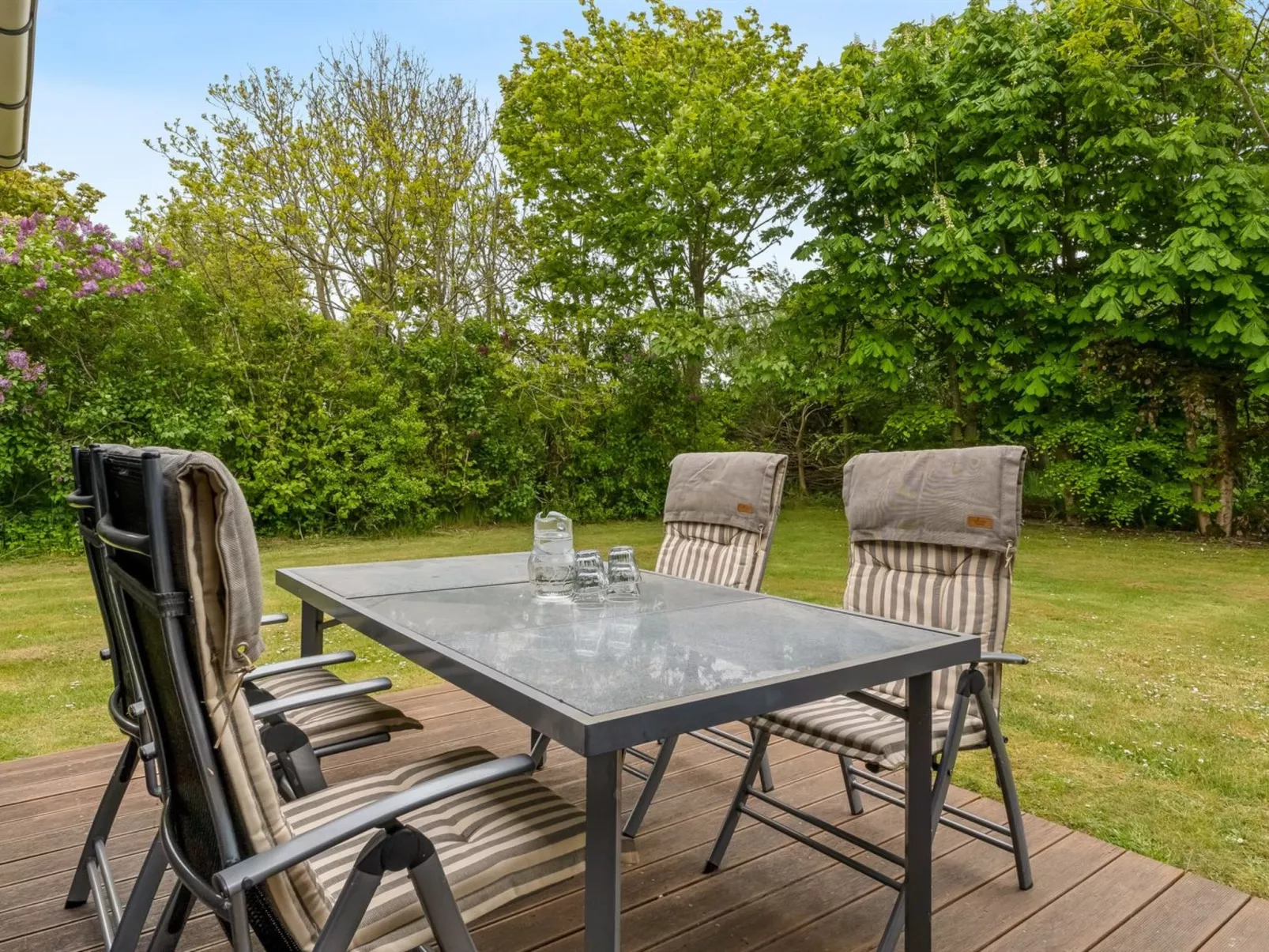 "Ensio" - 1.2km from the sea-Buiten