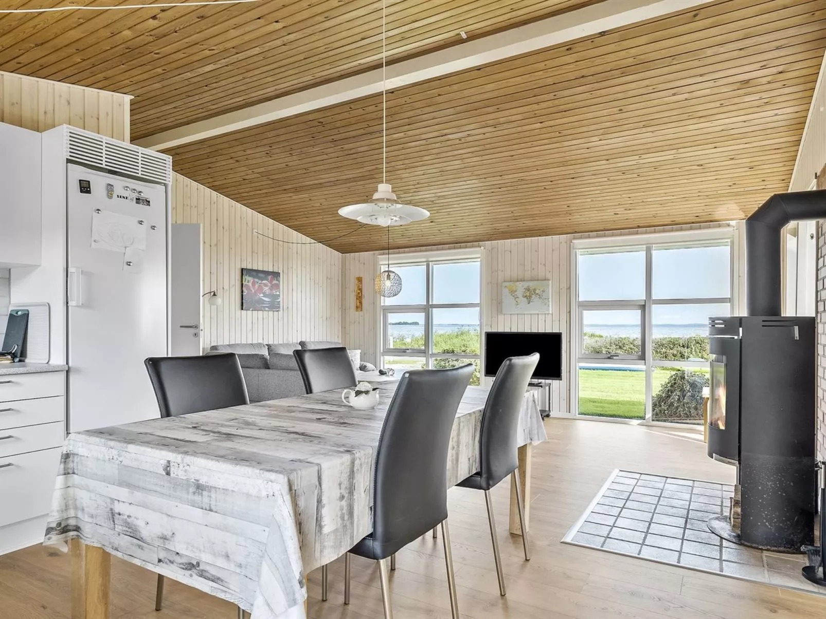 "Assarina" - 15m from the sea-Binnen